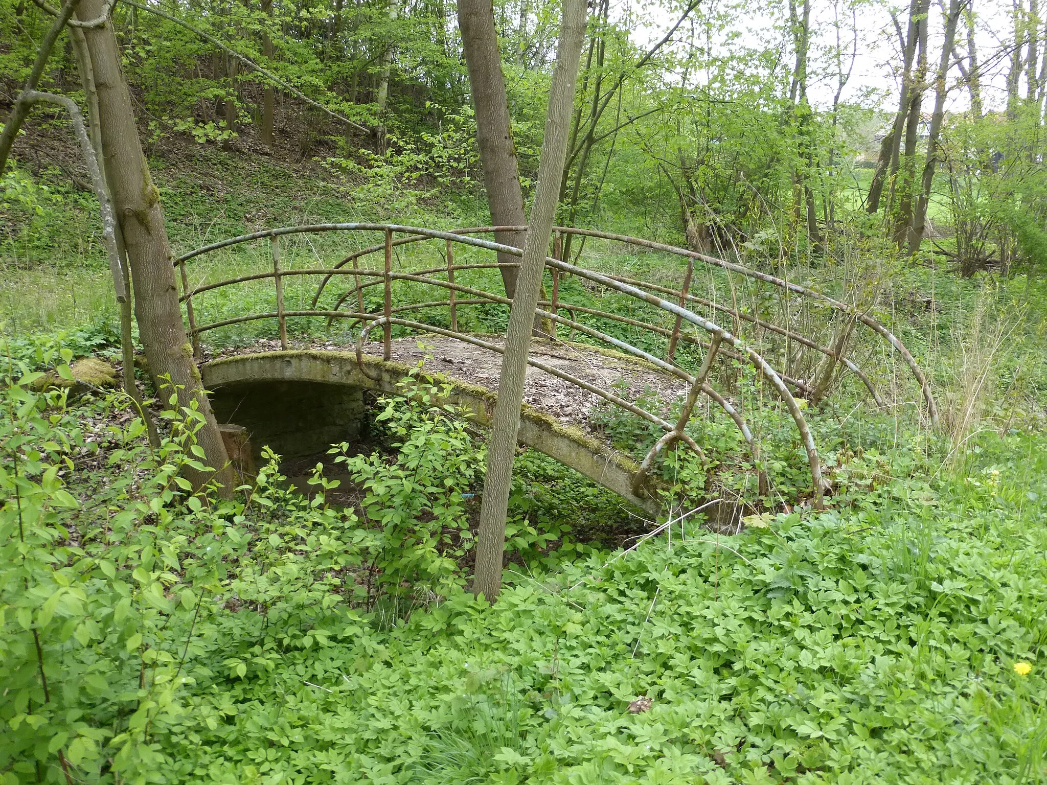 Photo showing: Mainleus, Betonbrücke am Prötschenbacher Weg