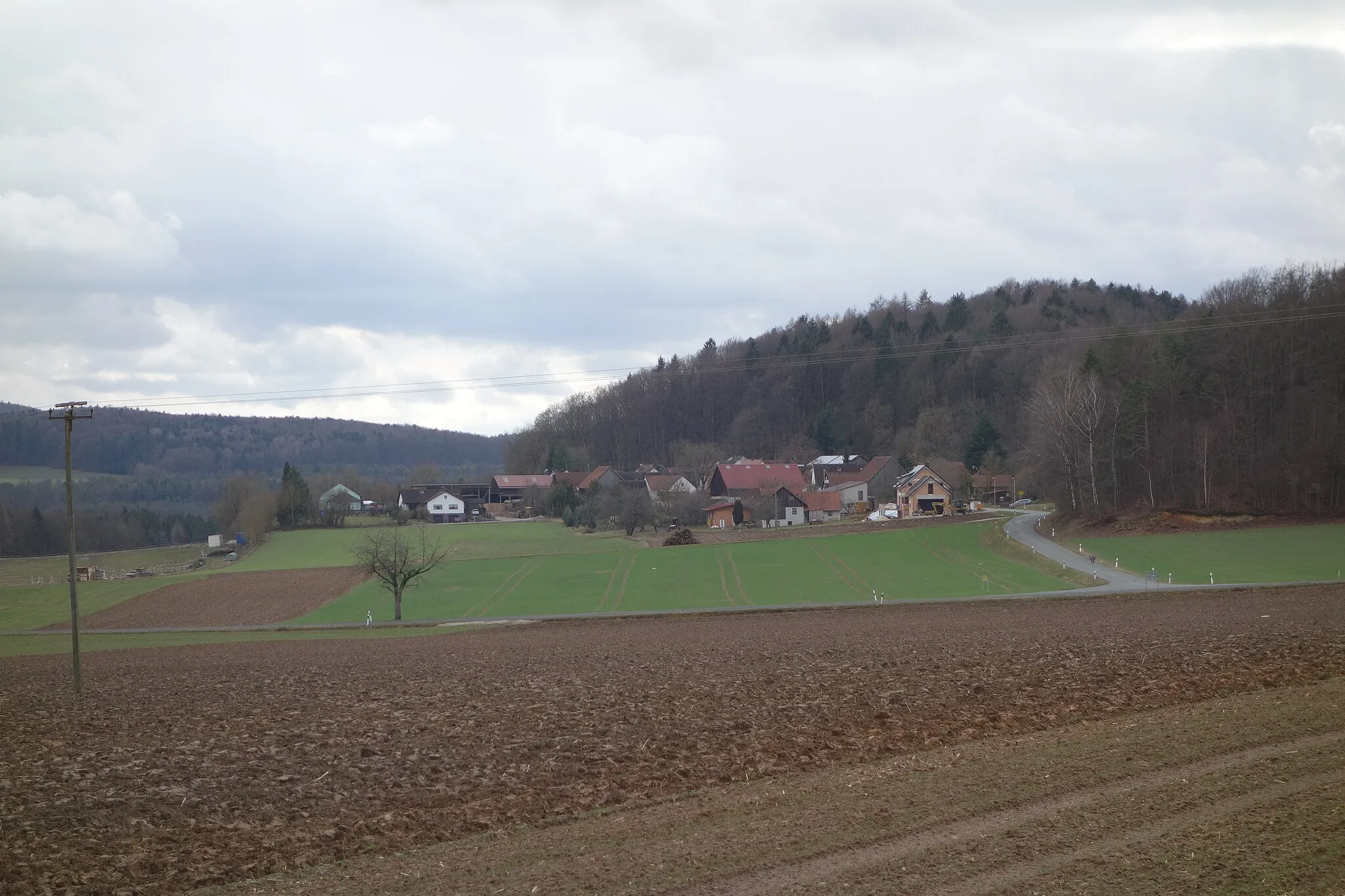 Photo showing: A view of Neudorf, a village of the town of Wiesenttal in northern Bavaria.