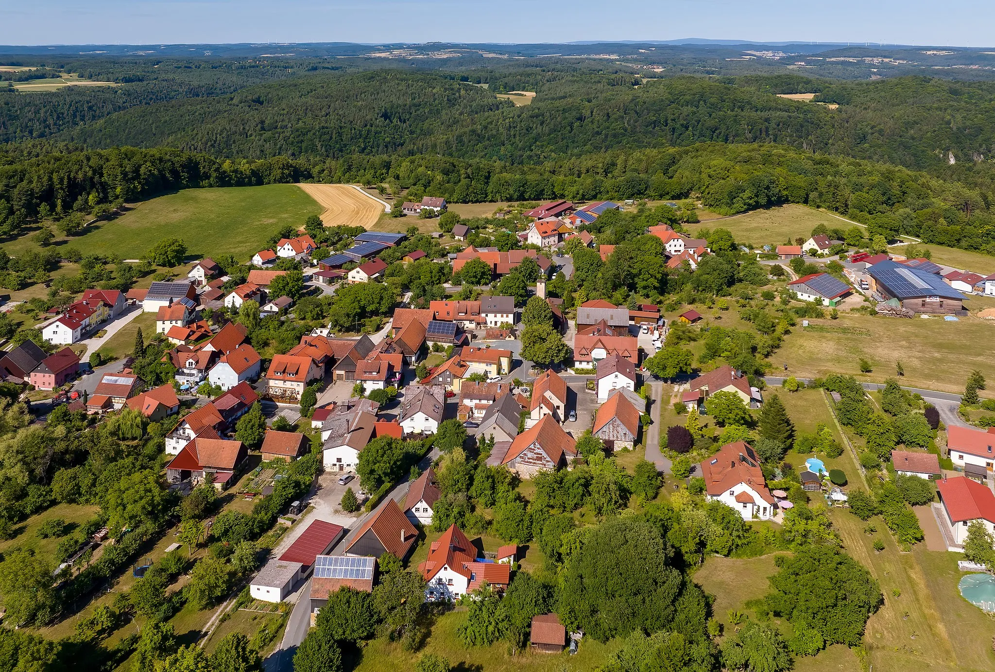 Photo showing: Aerial view of Engelhardsberg near Unterleinleiter in Upper Franconia