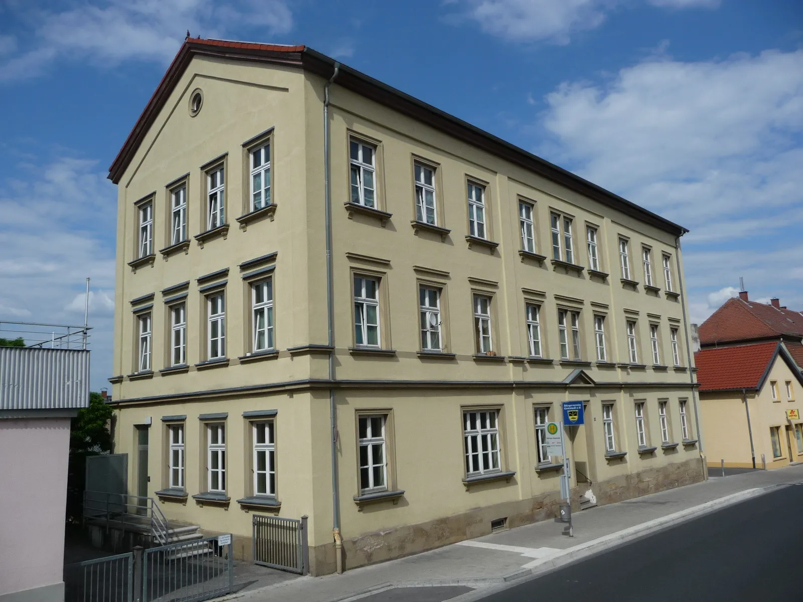 Photo showing: Gaustadt liegt an der Regnitz und ist ein westlicher Stadtteil der oberfränkischen Stadt Bamberg in Bayern