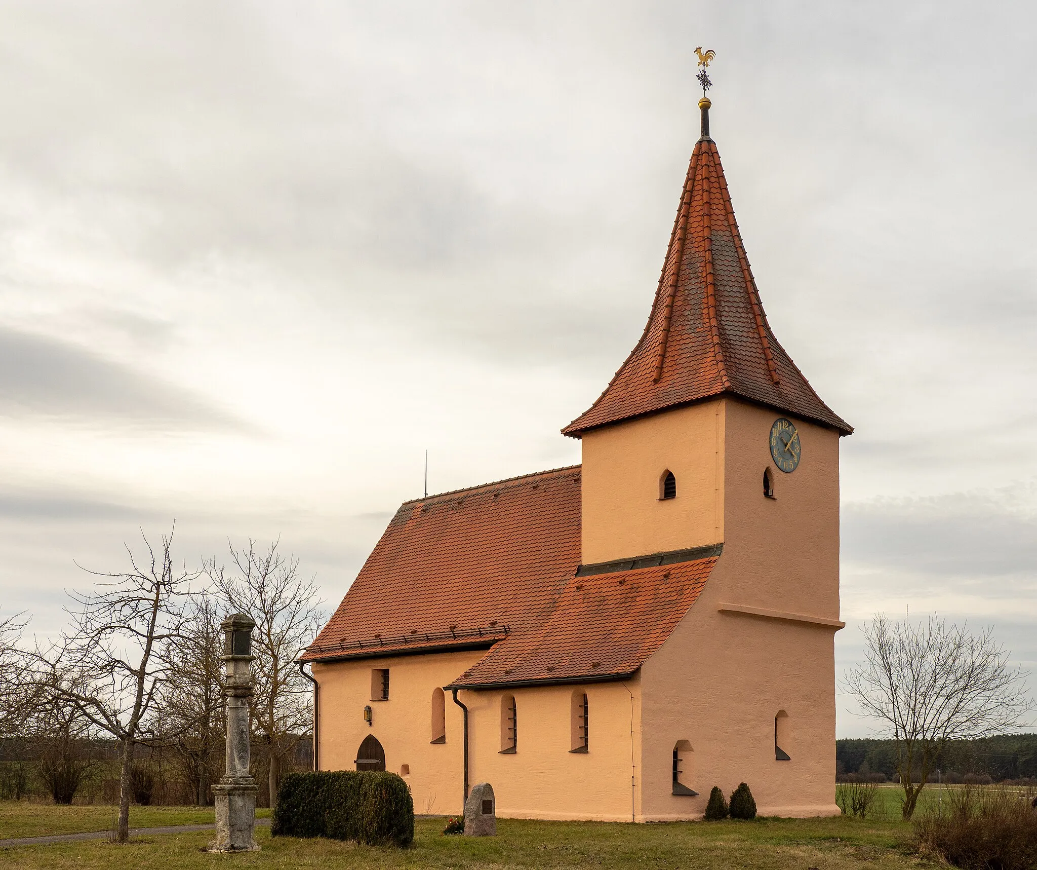 Photo showing: Catholic branch church St.Georg in Poppendorf