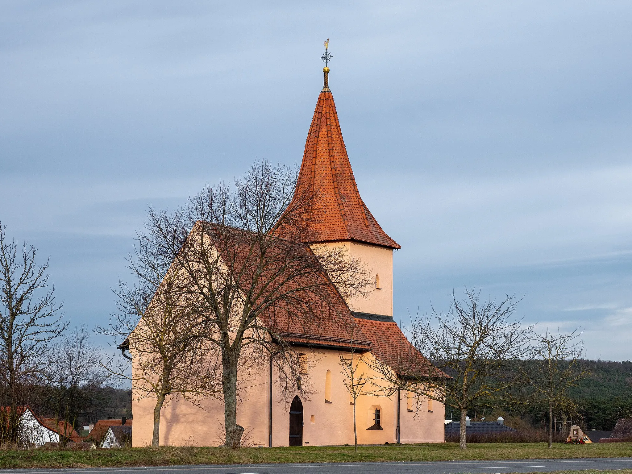 Photo showing: Catholic branch church St.Georg in Poppendorf