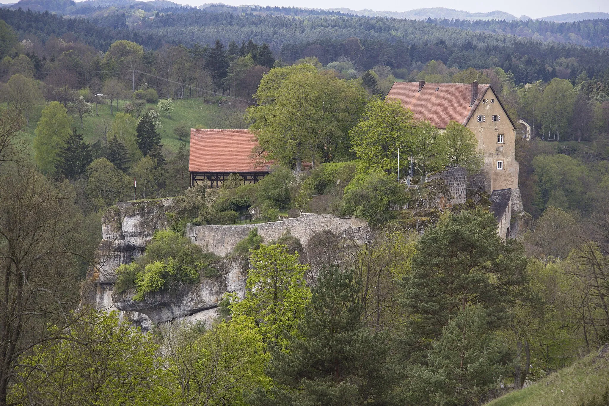 Photo showing: Nationales Geotop Pottenstein, Naturpark Fränkische Schweiz-Veldensteiner Forst