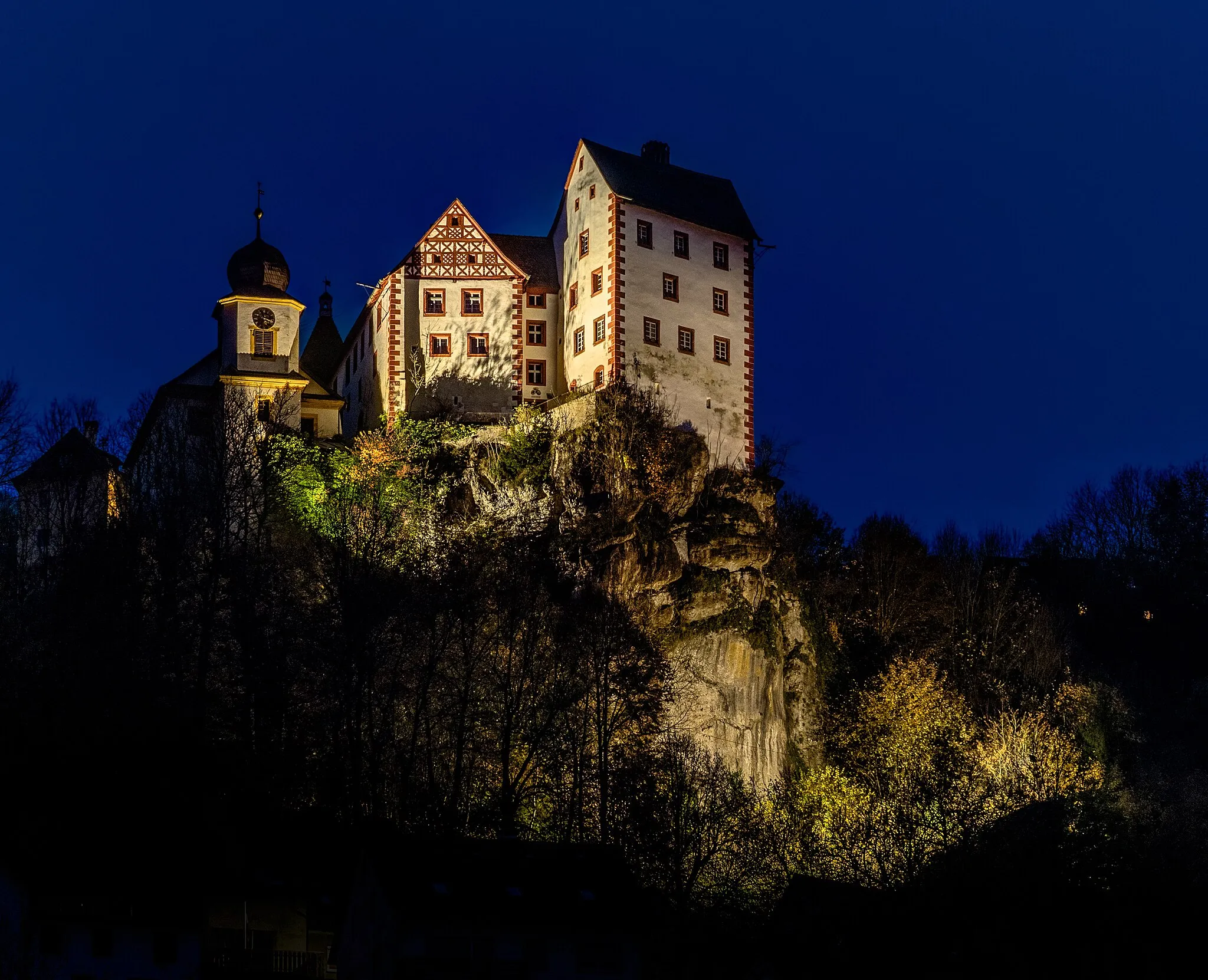 Photo showing: Illuminated castle Egloffstein