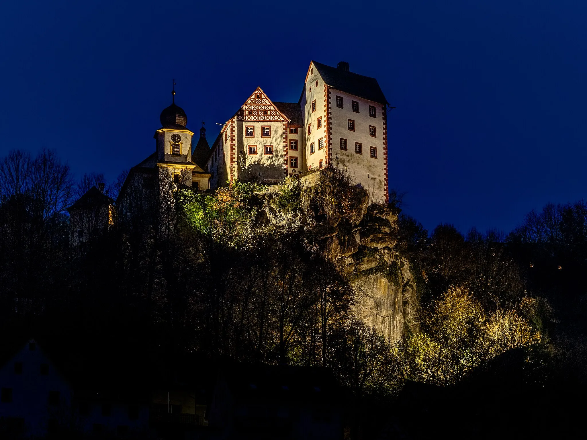 Photo showing: Illuminated castle Egloffstein