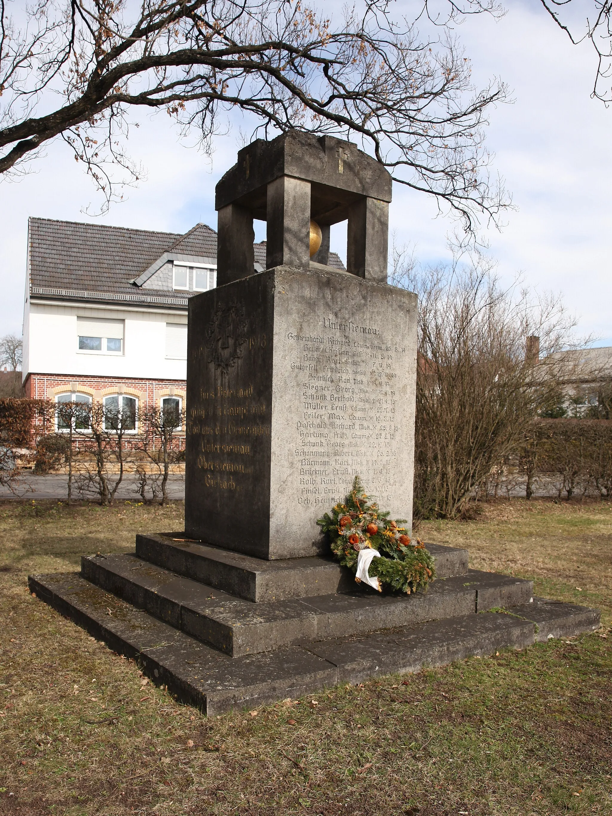 Photo showing: Kriegerdenkmal in Untersiemau, Landkreis Coburg