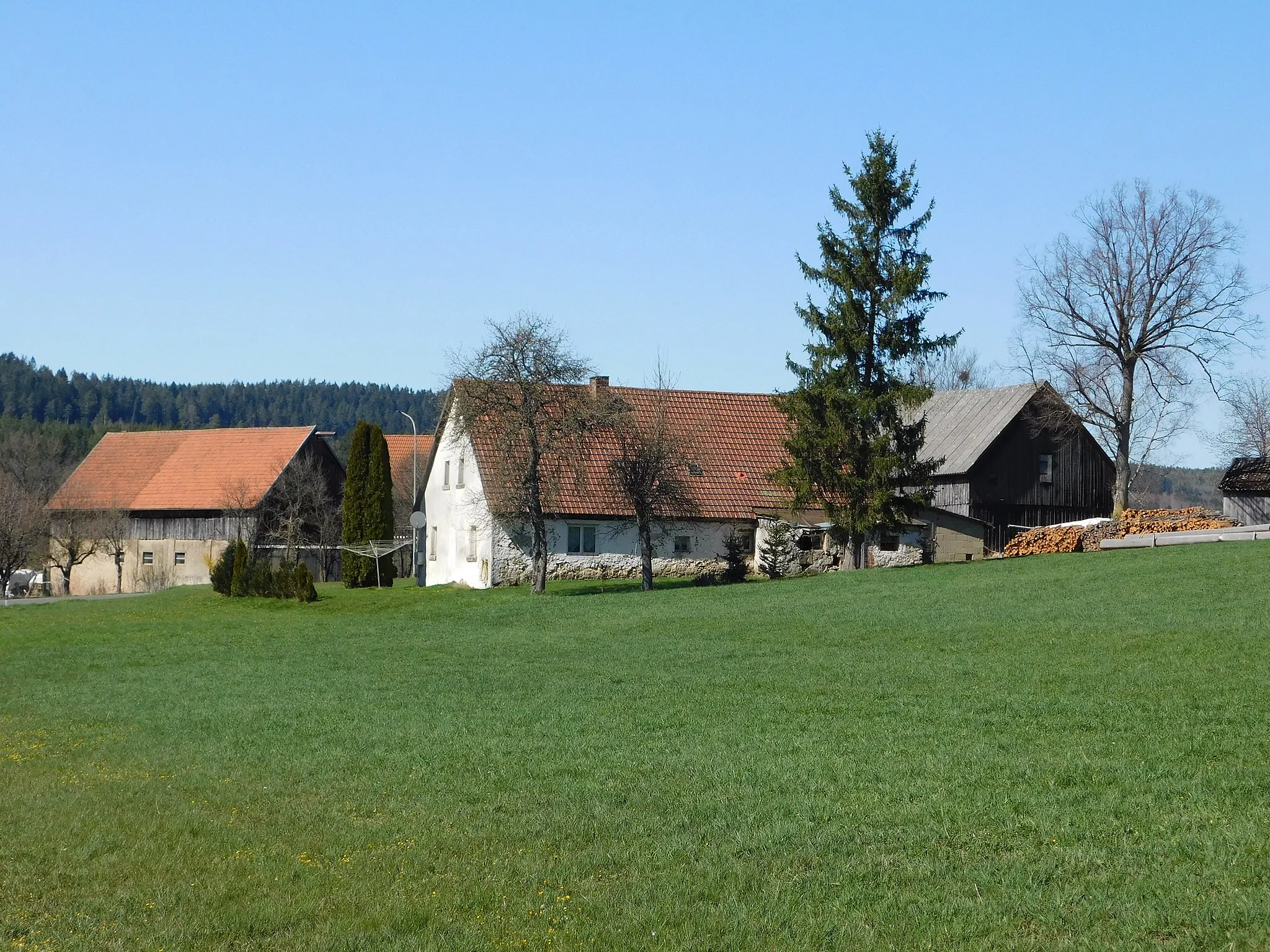 Photo showing: Local view of Kugelau, a district of the town Waischenfeld.