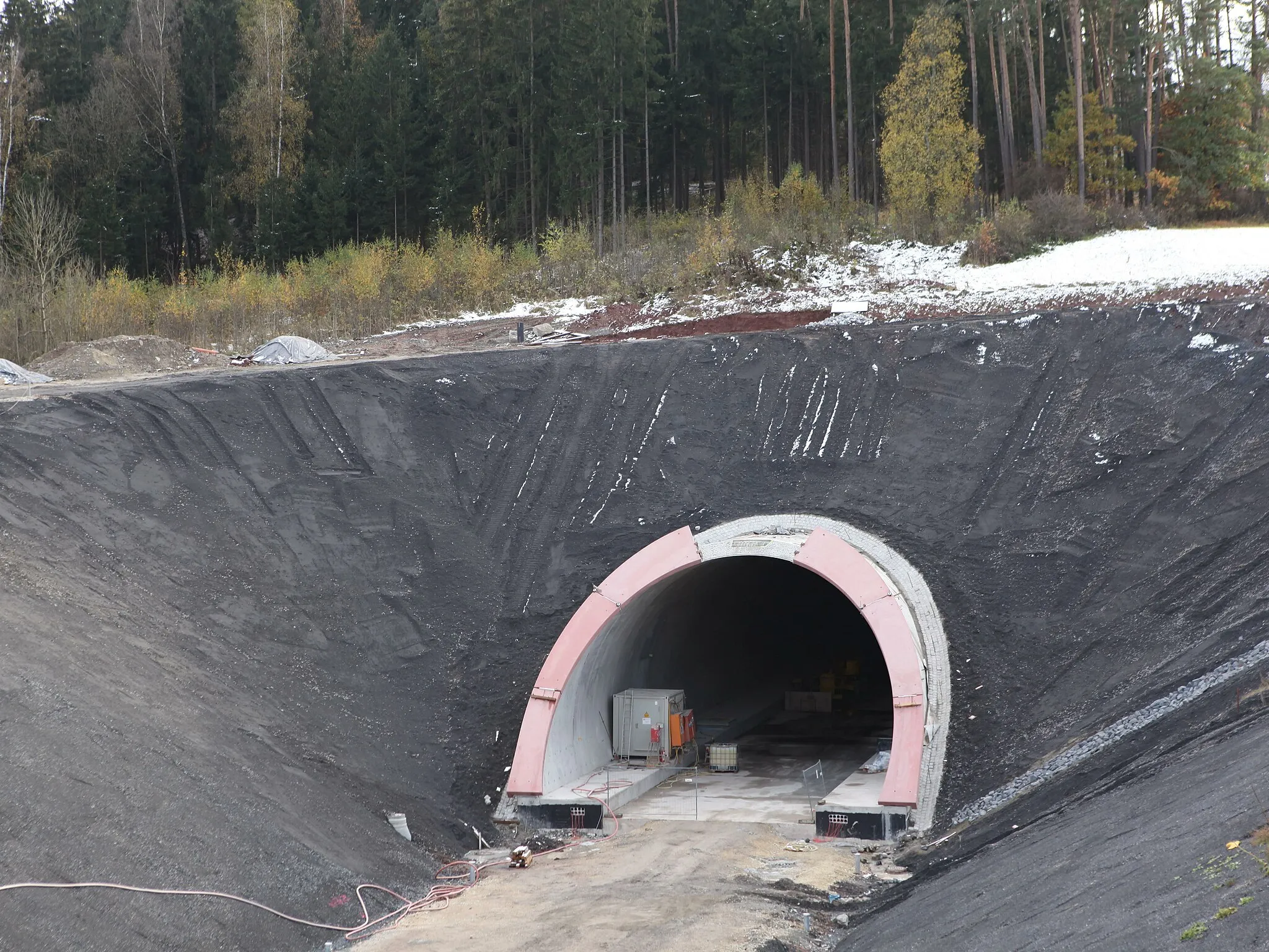 Photo showing: Nordportal des Tunnels Reitersberg, Fornbach im Landkreis Coburg