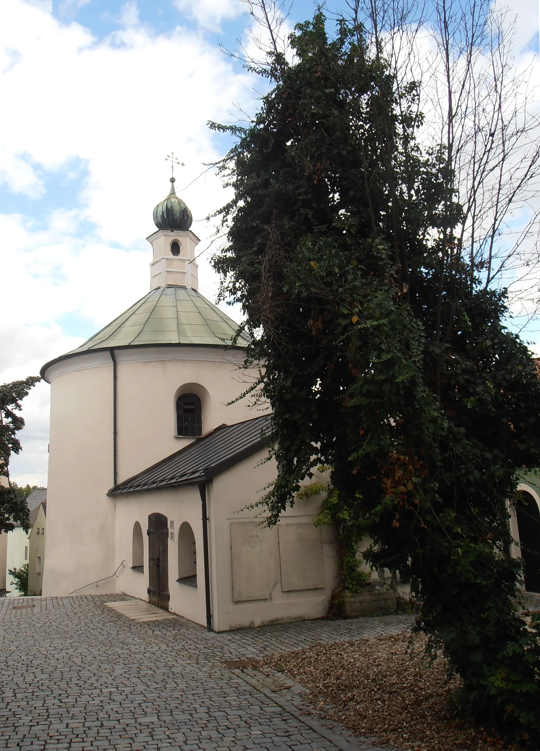 Photo showing: Josephikapelle und Annakapelle in Roding