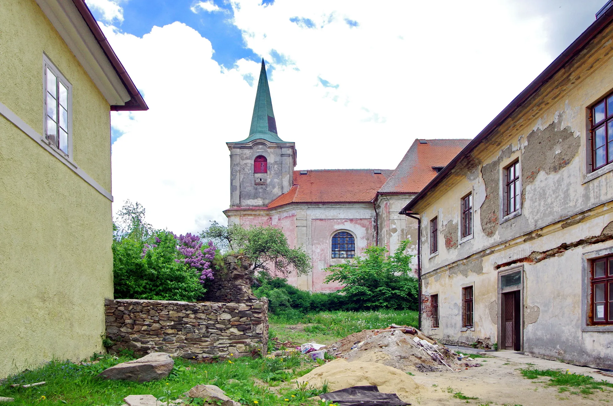 Photo showing: Ovesné Kladruby, kostel svatého Vavřince, okres Cheb
