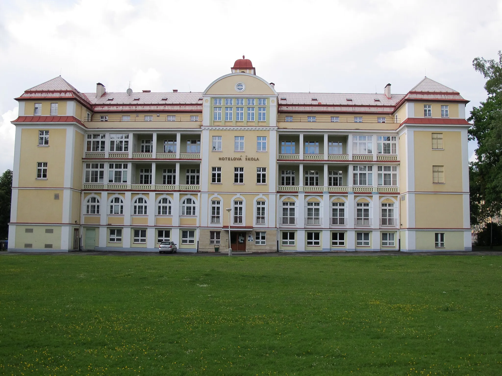 Photo showing: This image was acquired during the event Wikiměsto Mariánské Lázně.