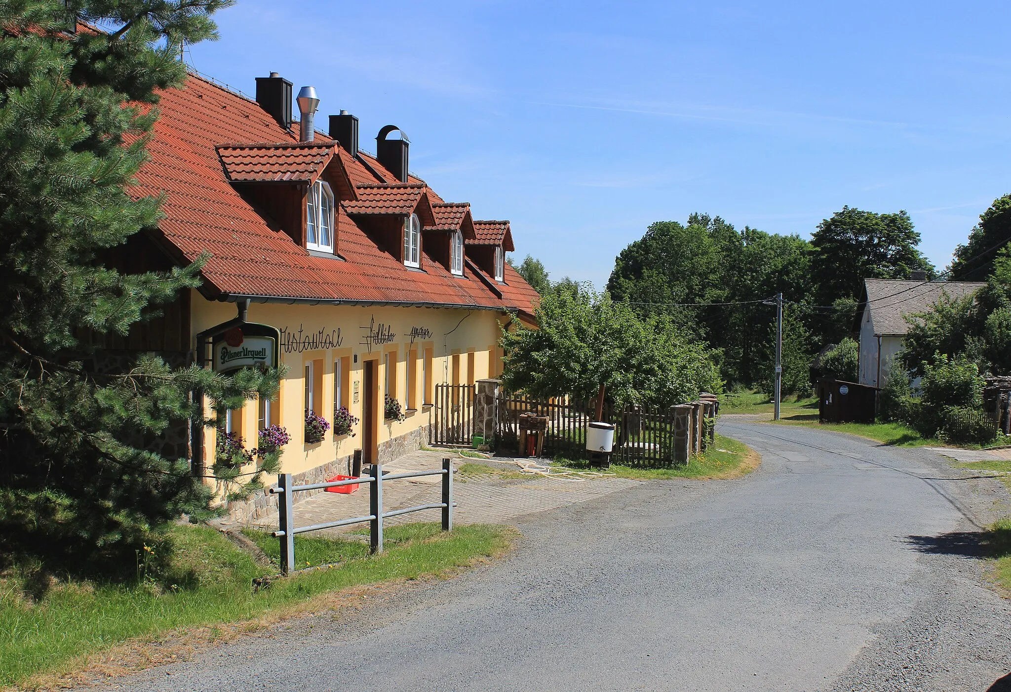 Photo showing: Restaurant in Šidlákov, part of Hora Svatého Václava, Czech Republic.