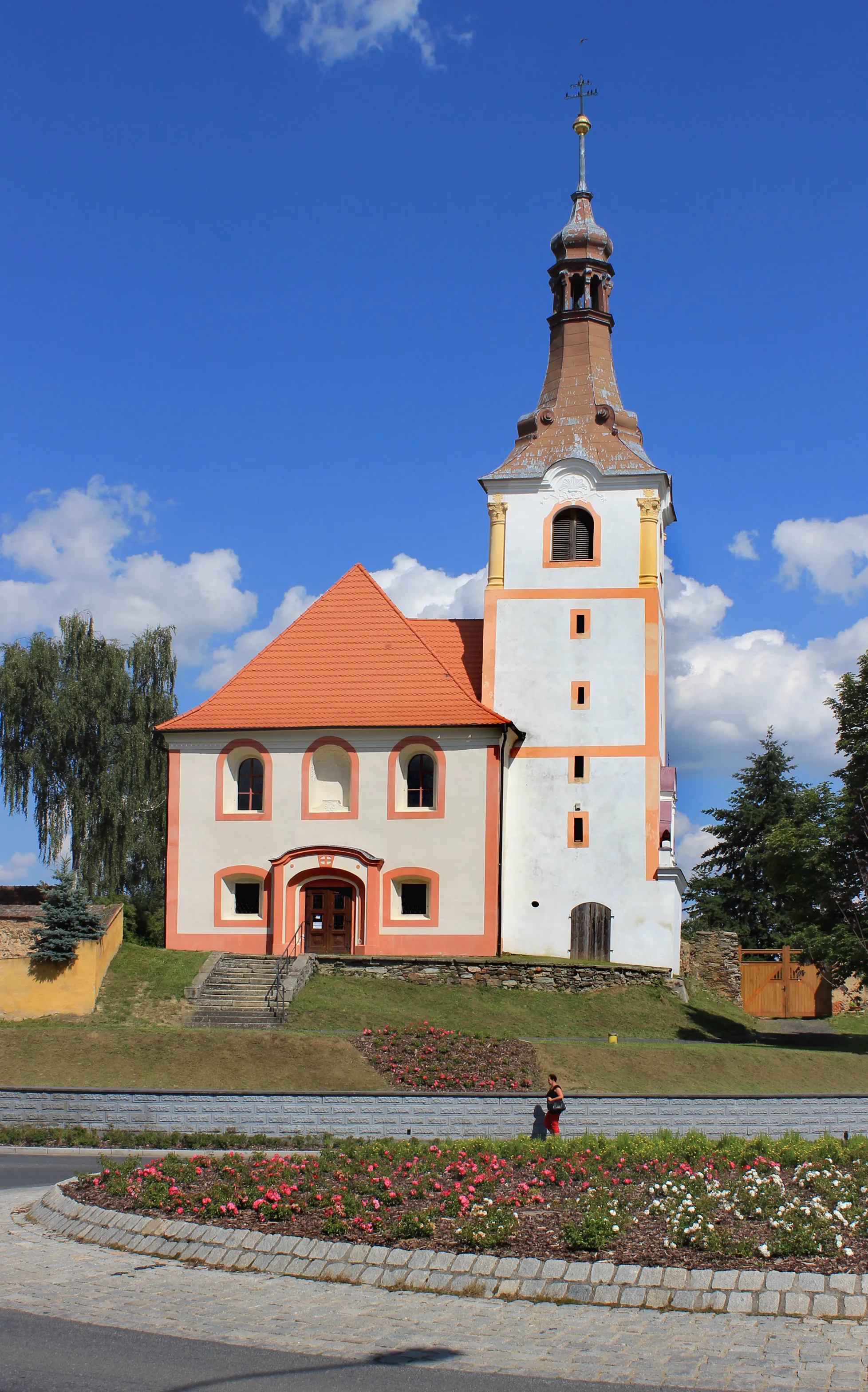 Photo showing: St. Martin's church in Blížejov, Czech Republic.