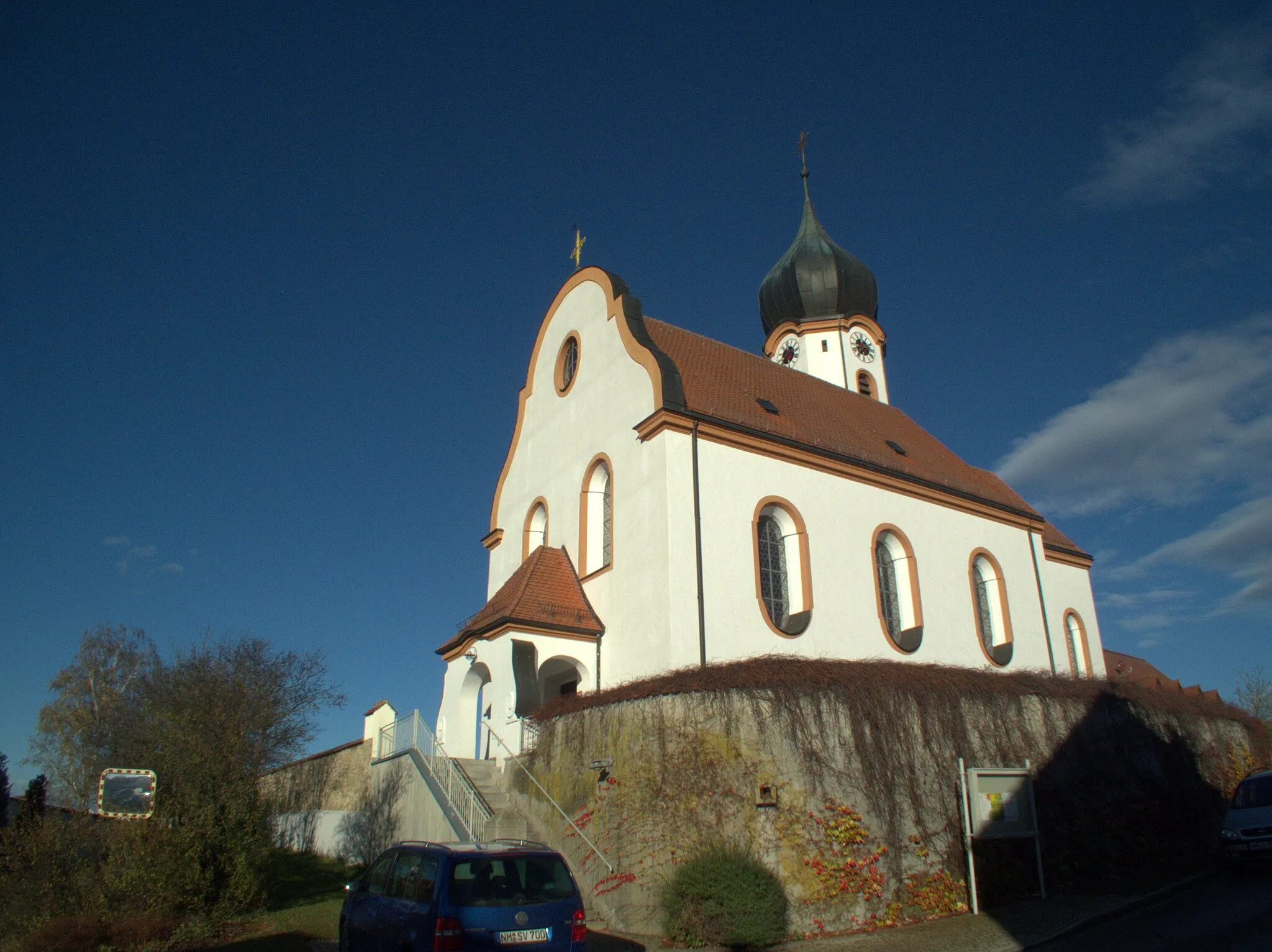 Photo showing: Die katholische Pfarrkirche St. Katharina in Sondersfeld, Stadt Freystadt: