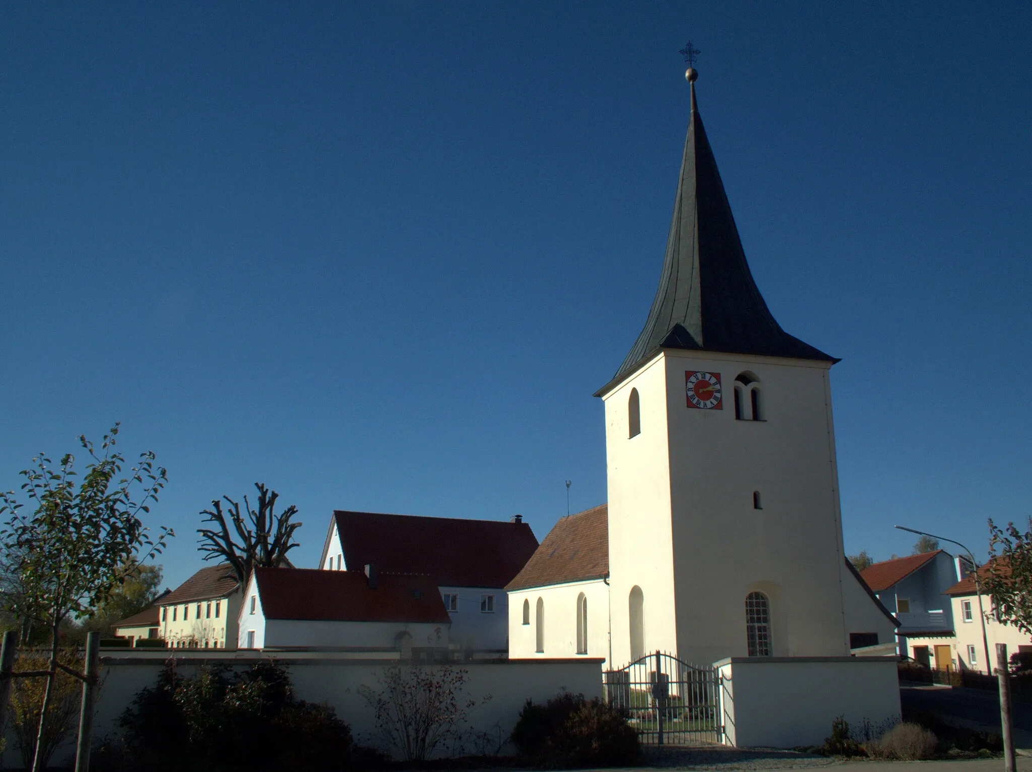 Photo showing: Die evangelische Filialkirche St. Elisabeth in Rocksdorf, Gemeinde Mühlhausen, Kreis Neumarkt: