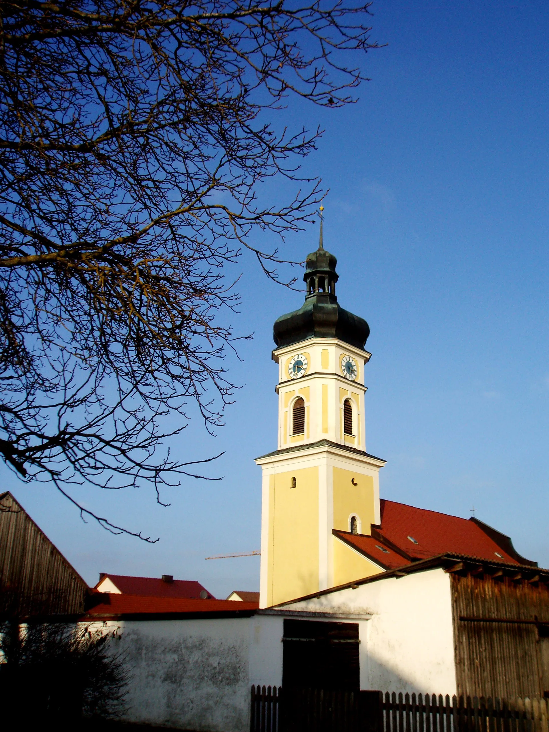 Photo showing: Paulushofen_im_Landkreis_Eichstätt,_Pfarrkirche_Pauli_Bekehrung