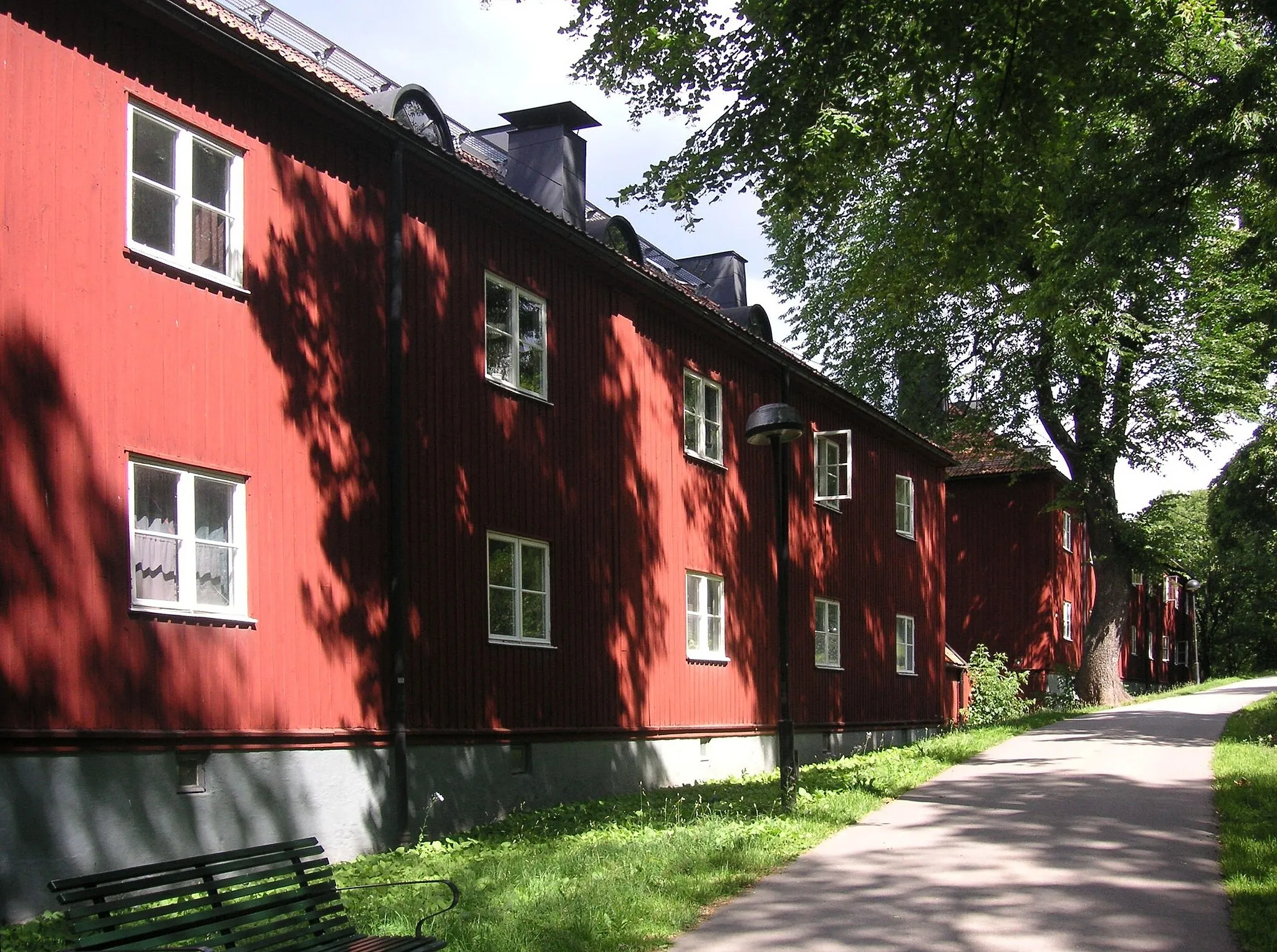 Photo showing: Cedersdalsgatans före detta nödbostäder i Vanadislunden i Stockholm