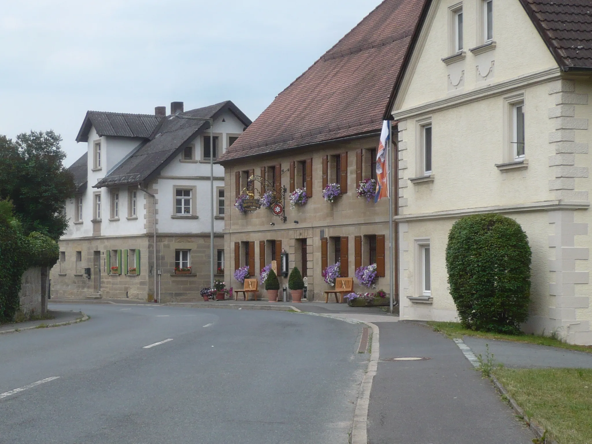 Photo showing: Hauptstraße in Seybothenreuth