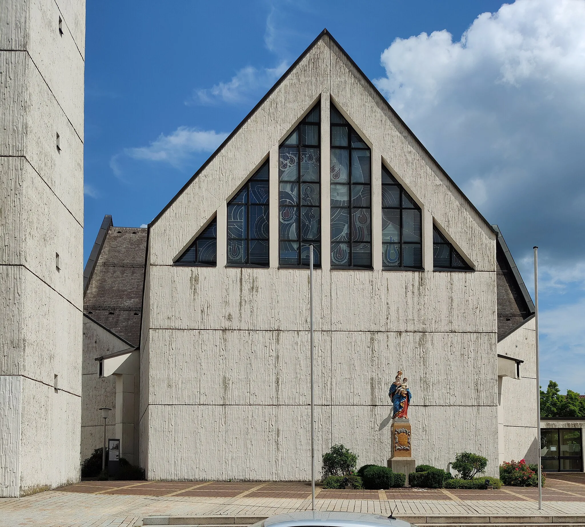 Photo showing: Katholische Pfarrkirche Mariä Himmelfahrt Kirchenthumbach, Landkreis Neustadt an der Waldnaab, Oberpfalz, Bayern, Deutschland