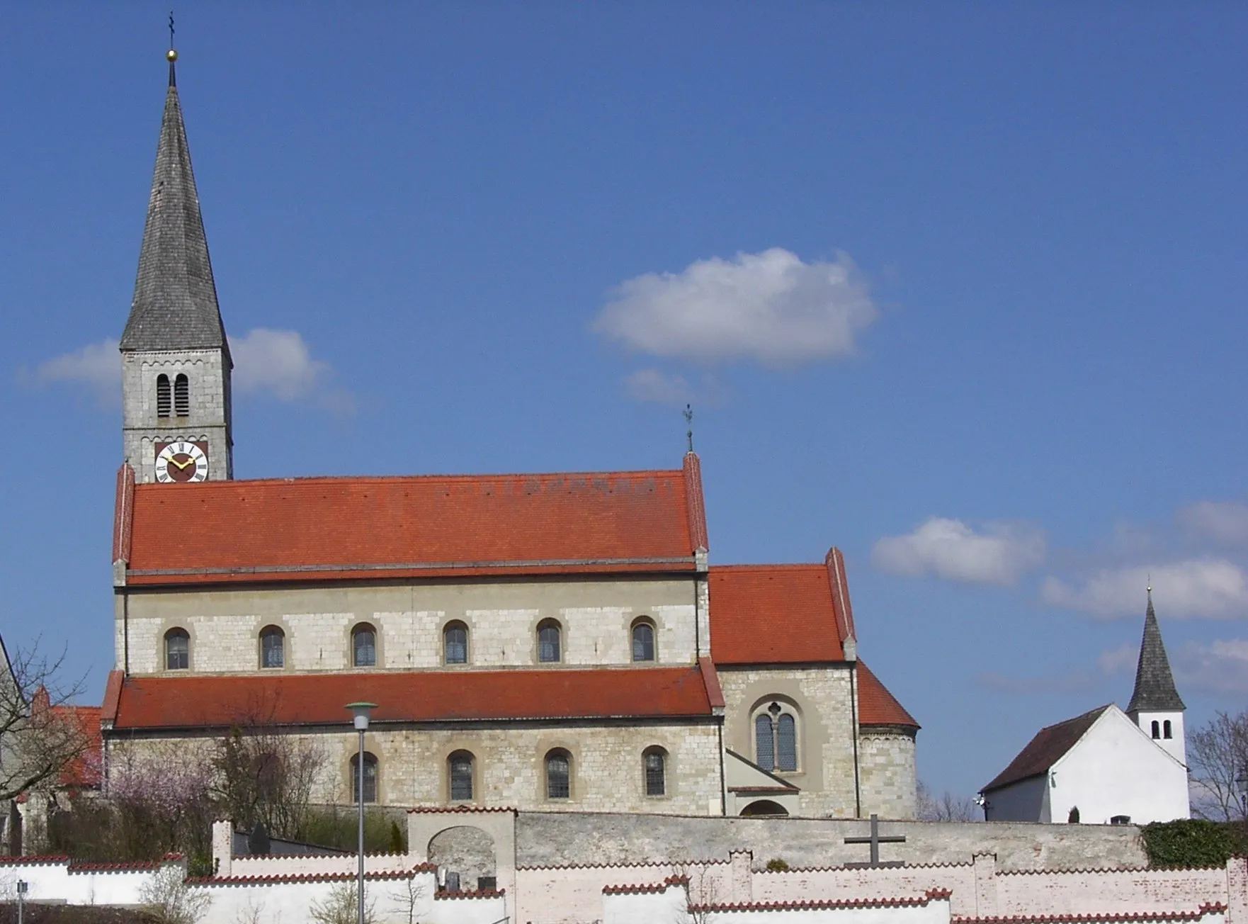 Photo showing: Kirche St. Margarethe in Aiterhofen