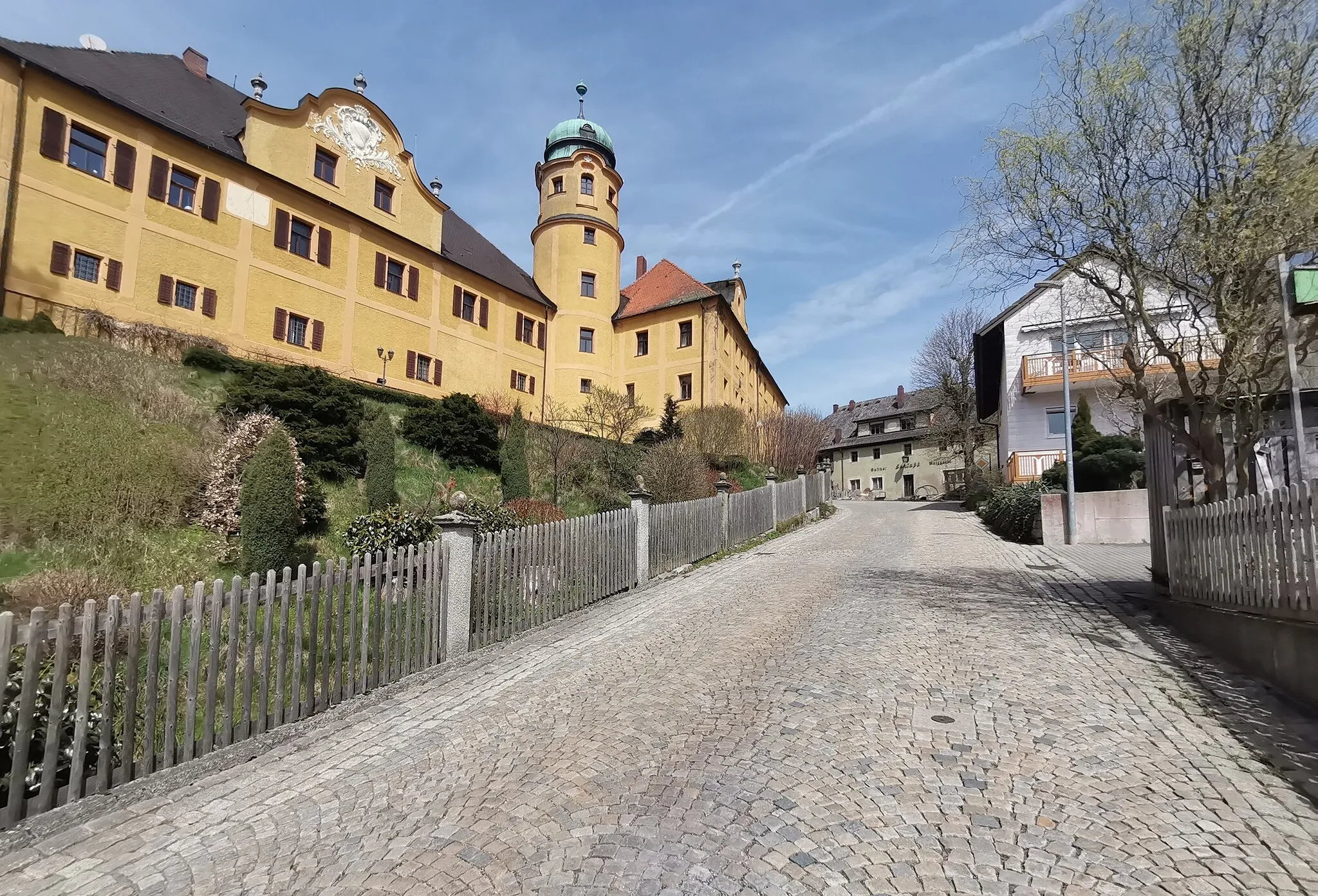 Photo showing: Hauptstrasse, Reuth bei Erbendorf (Germany)