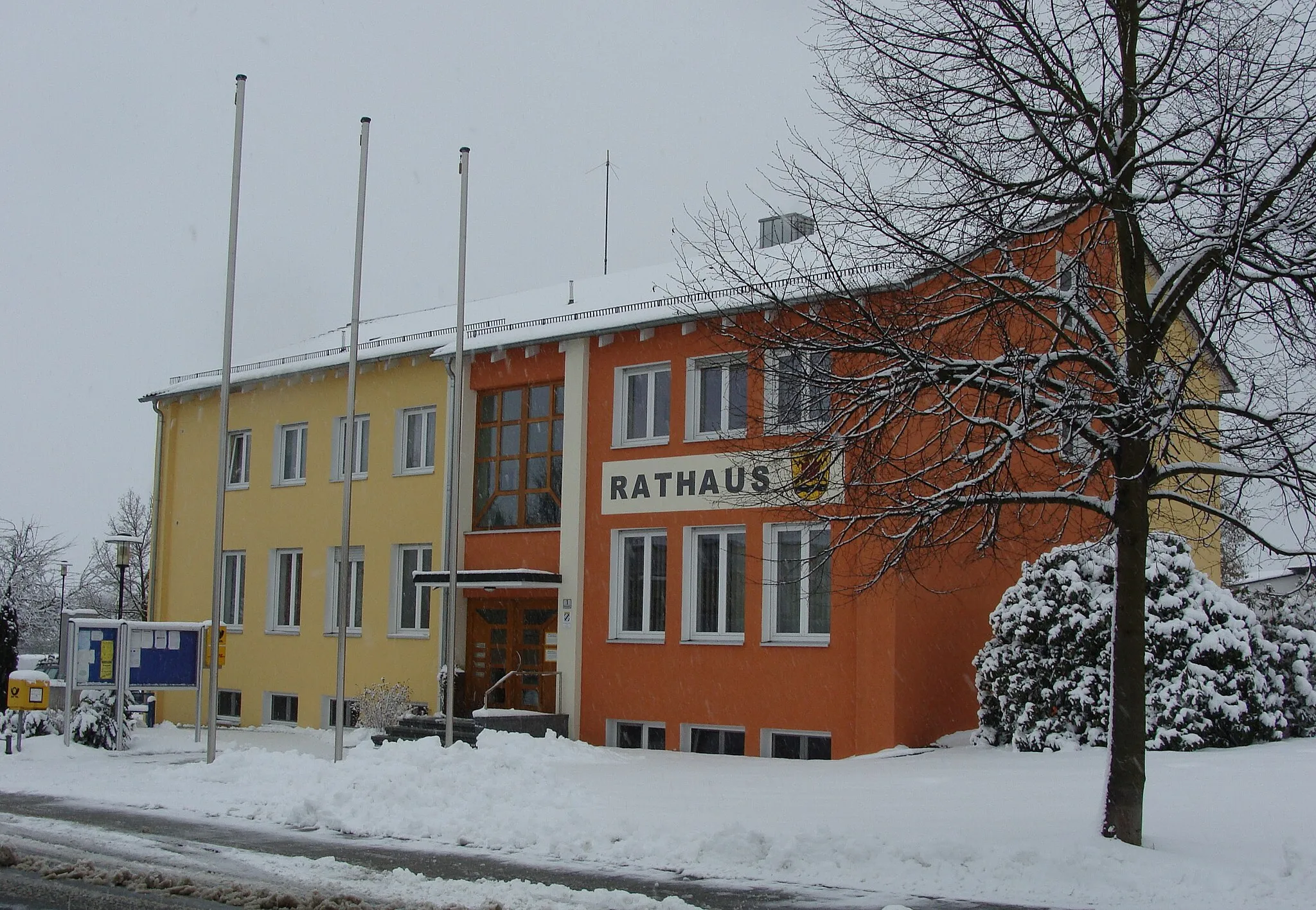 Photo showing: Schönthal (Oberpfalz) - Rathaus