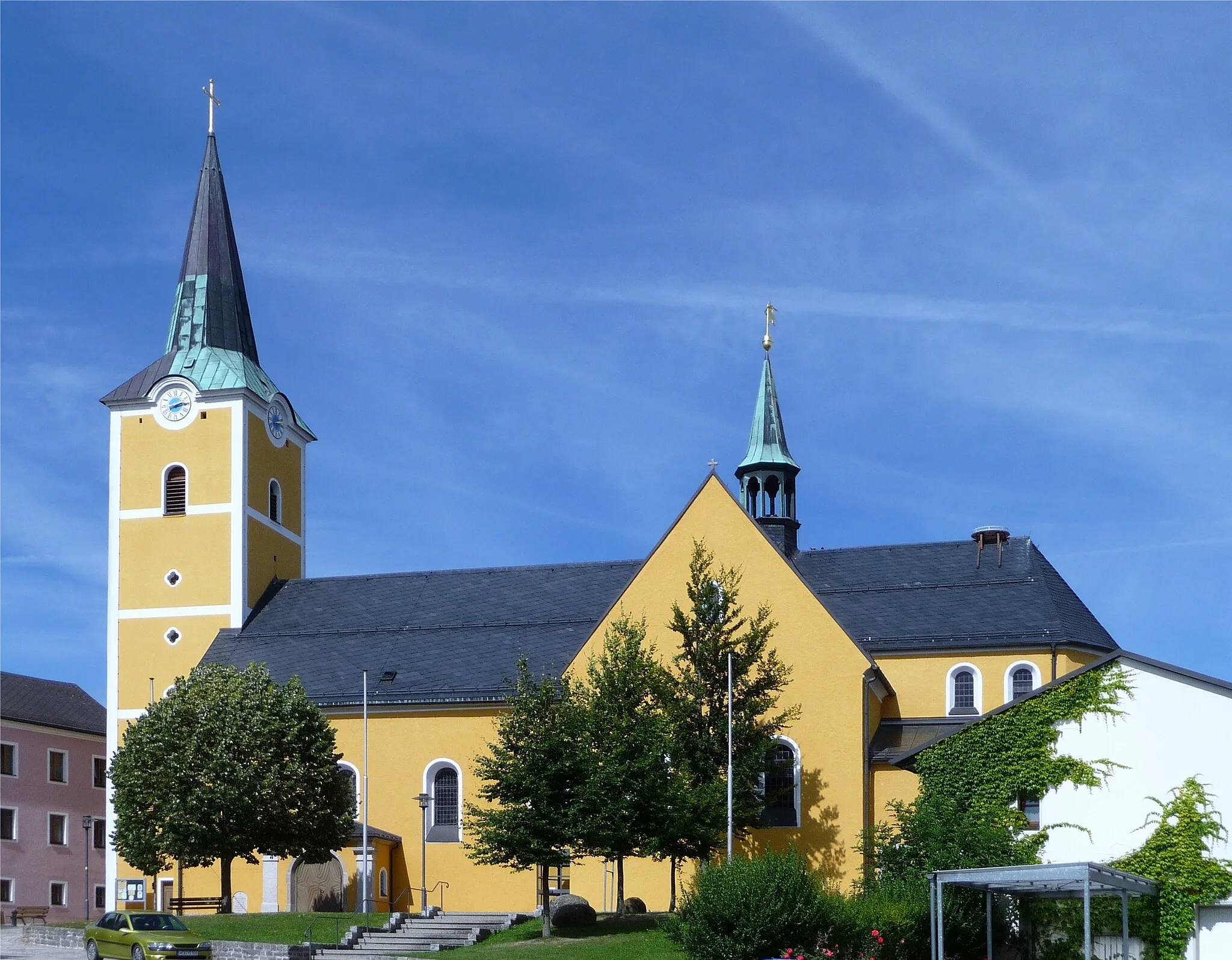 Photo showing: Die Pfarrkirche St. Emmeram in Waidhaus