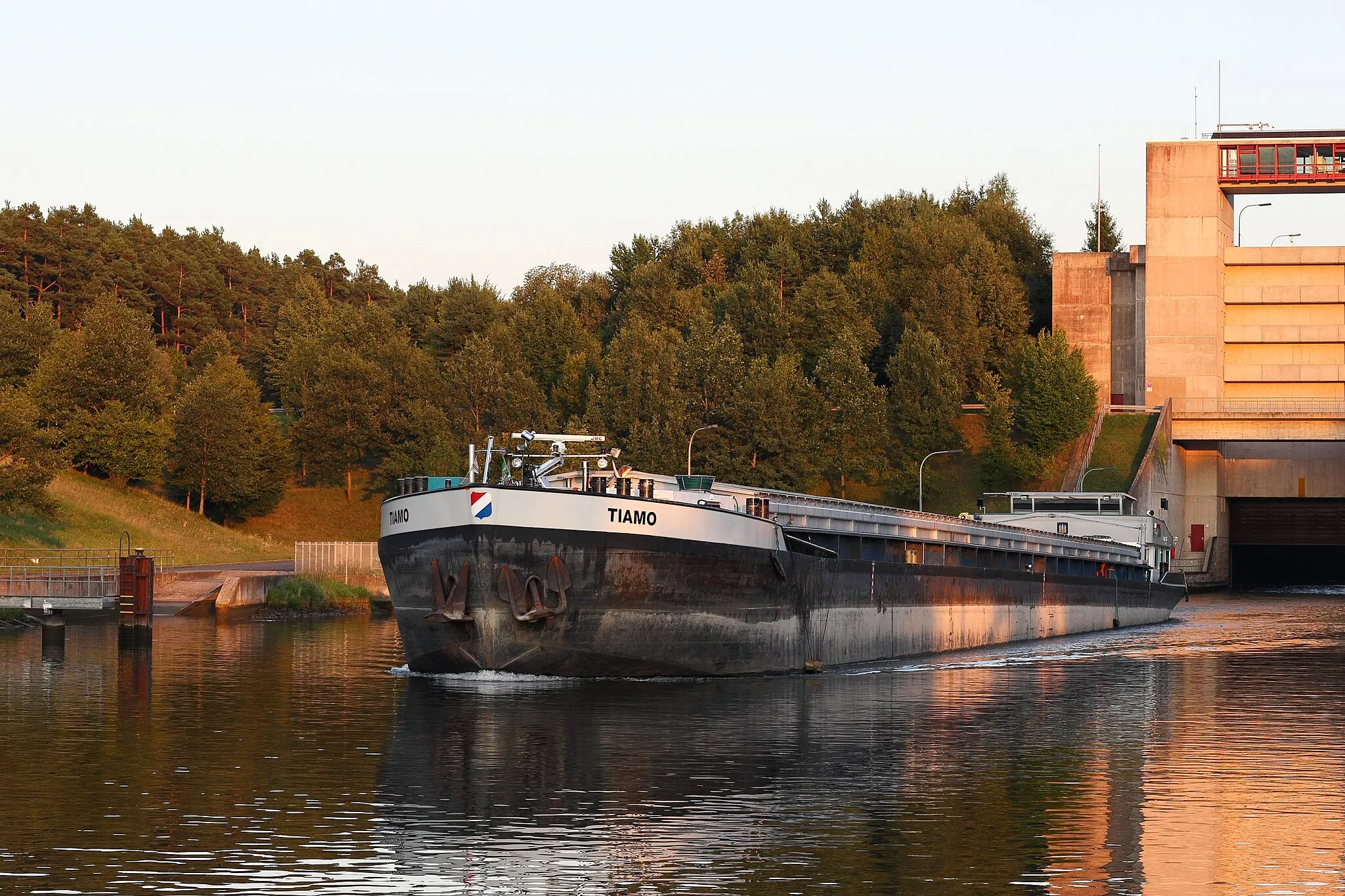 Photo showing: Main-Donau-Kanal - Schleuse Eckersmühlen