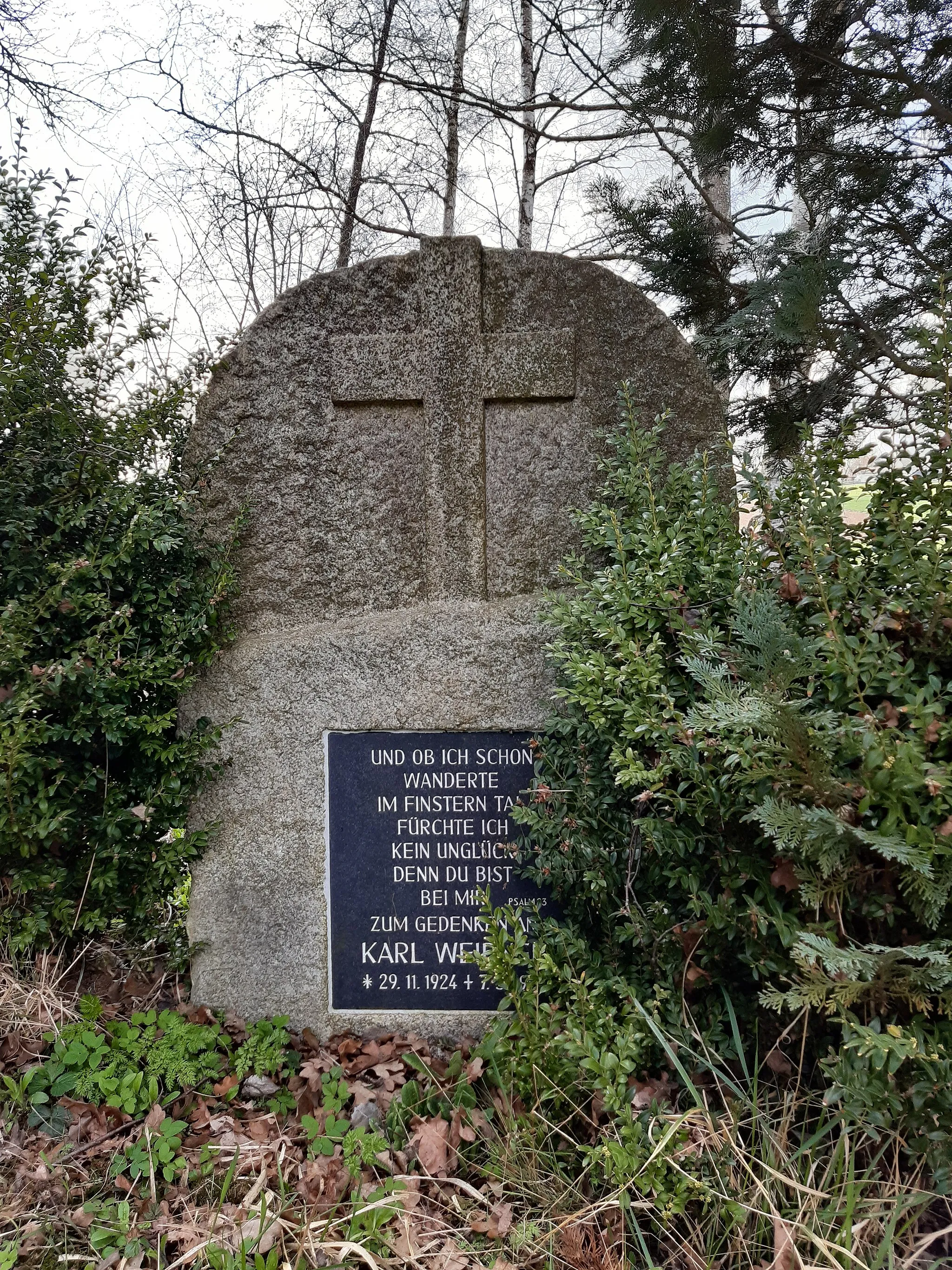 Photo showing: Gedenkstein für Karl Weidner