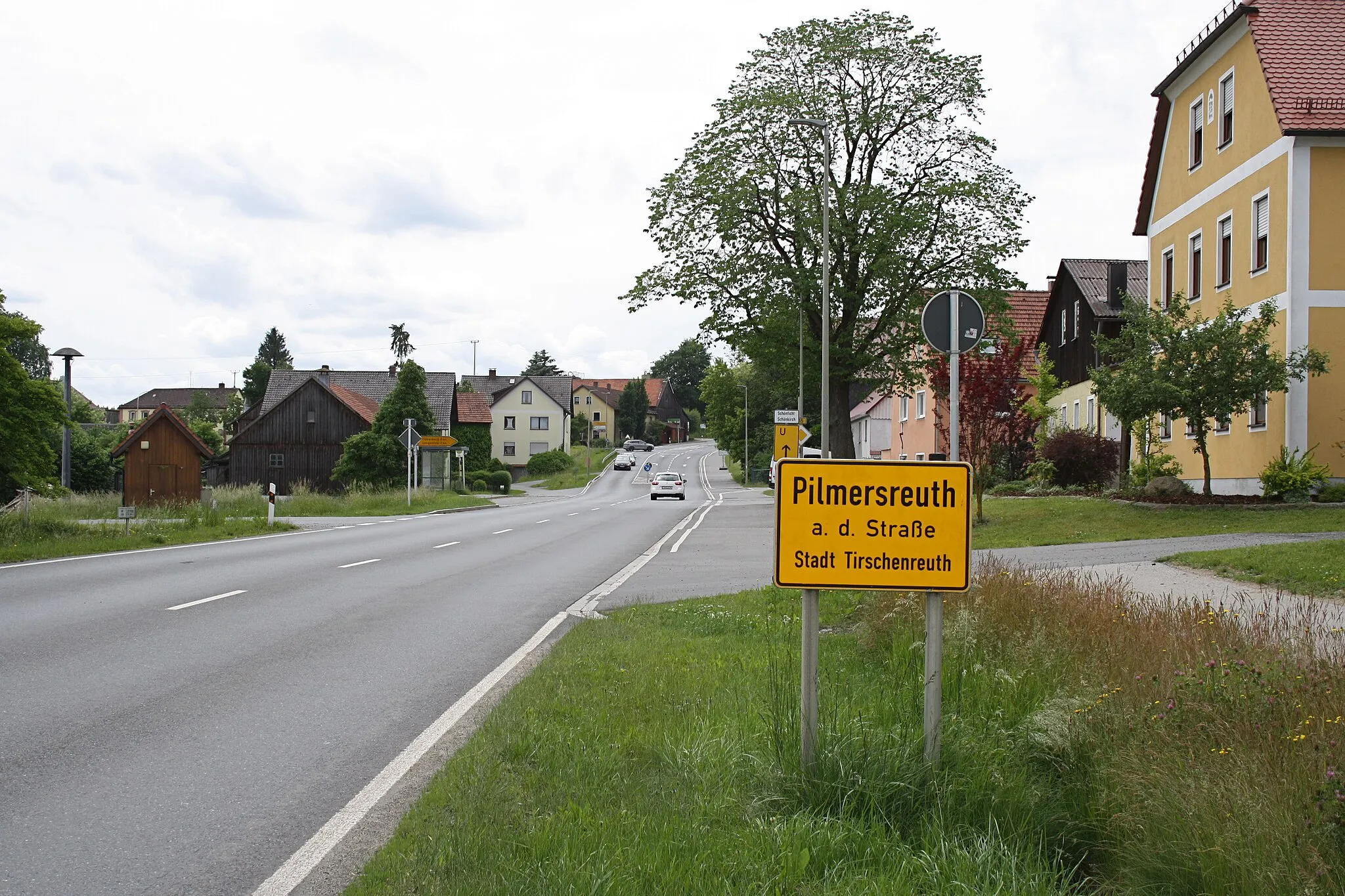 Photo showing: Pilmersreuth an der Straße