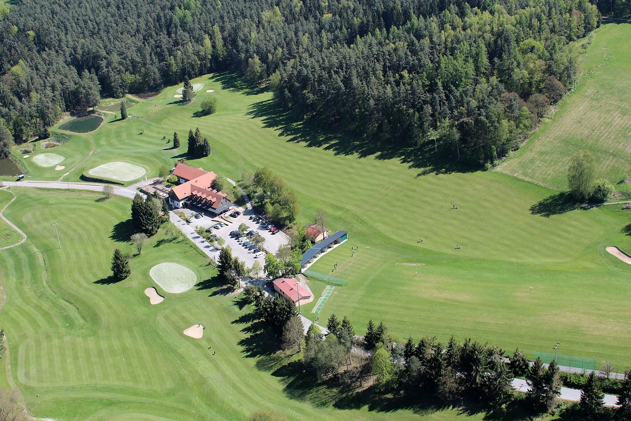 Photo showing: Golfplatz Oedengrub, Stadt Neunburg vorm Wald, Landkreis Schwandorf, Oberpfalz, Bayern