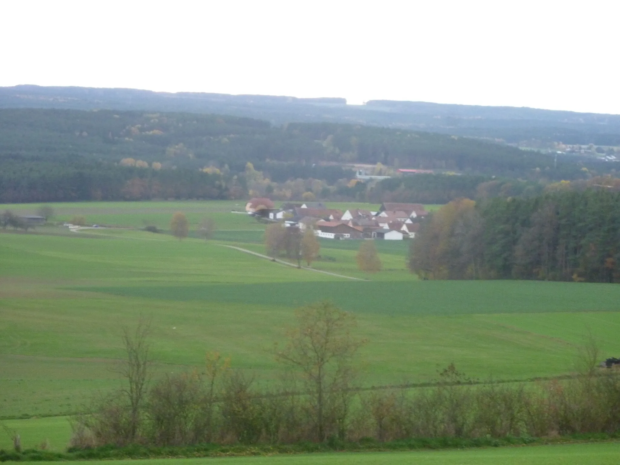 Photo showing: Blick auf Hiltersdorf vom Schusterberg