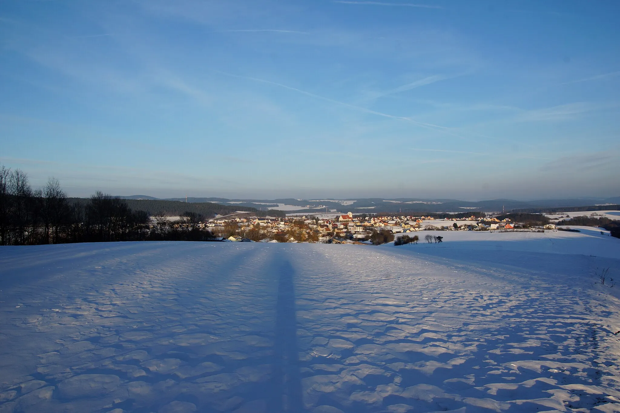 Photo showing: Blick auf Trisching bei Schmidgaden in der Oberpfalz