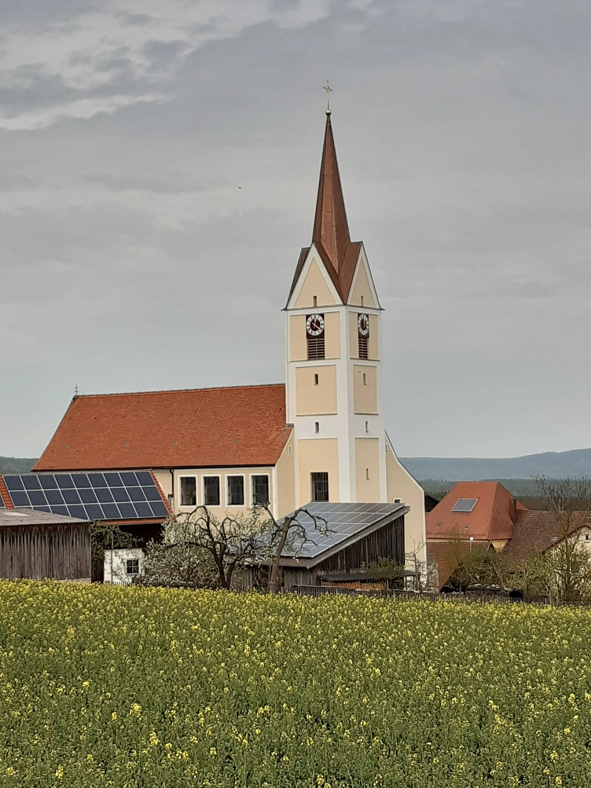 Photo showing: Katholische Pfarrkirche St. Margareth und Wenzeslaus in Kemnath am Buchberg, Schnaittenbach