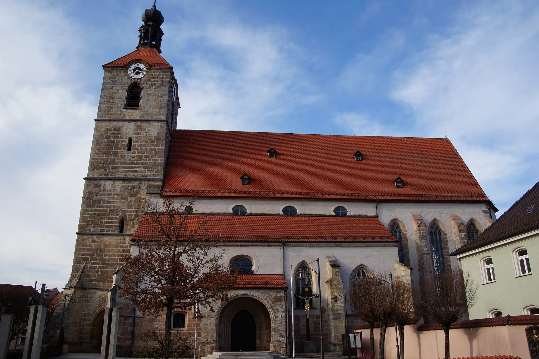 Photo showing: Die katholische Pfarrkirche St. Jakobus in Hahnbach in der Oberpfalz