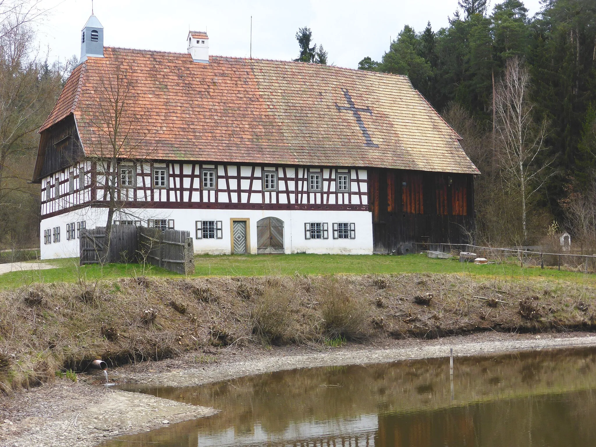 Photo showing: Schloss Rauberweiherhaus