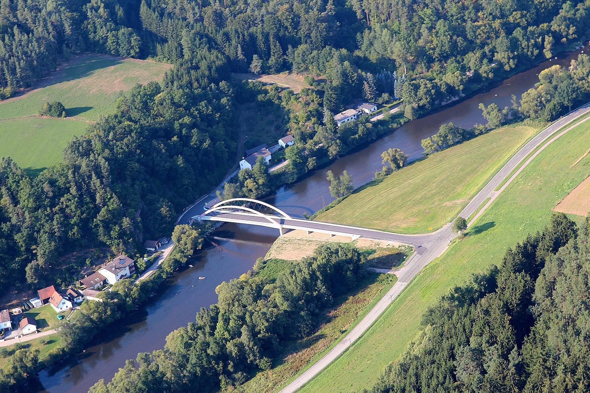 Photo showing: Die neue Brücke von Stefling nach Überfuhr, Landkreis Schwandorf, Oberpfalz, Bayern