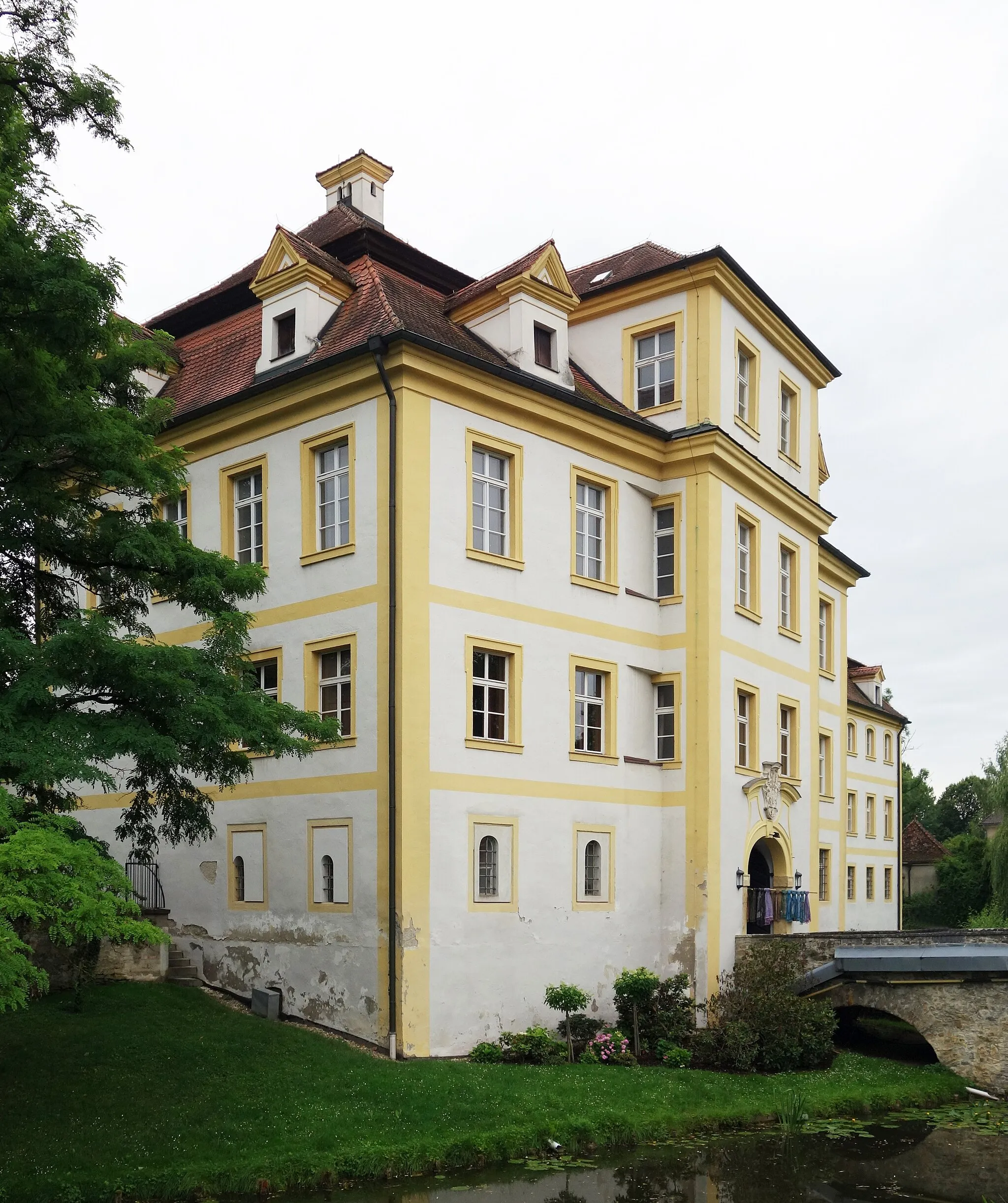 Photo showing: Das Wasserschloss in Köfering