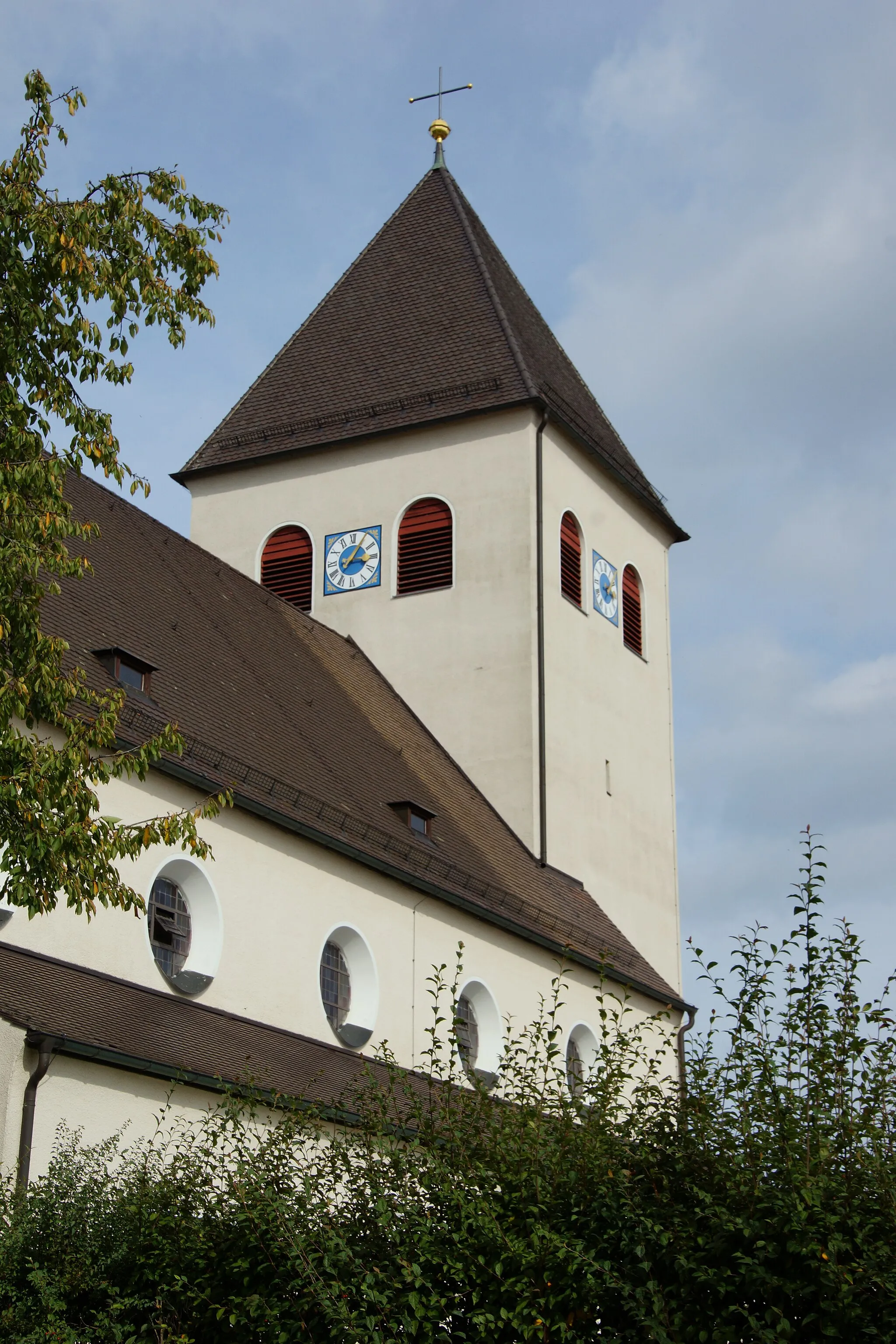 Photo showing: Die katholische Pfarrkirche Mariä Aufnahme in Daßwang bei Seubersdorf: