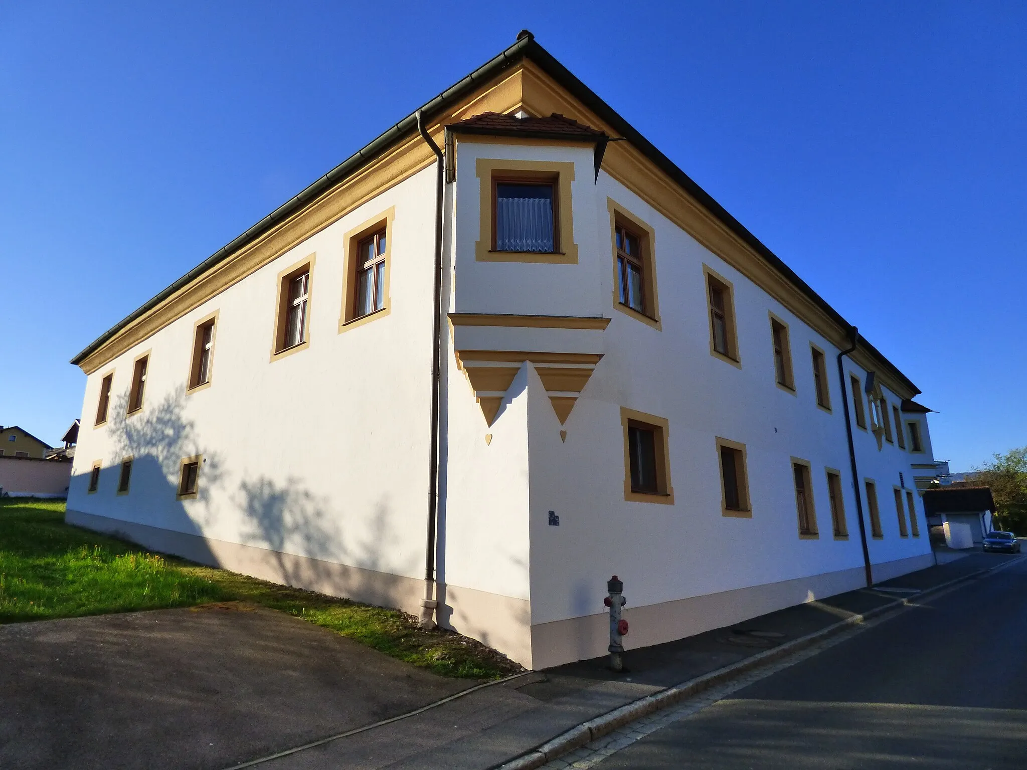 Photo showing: Schloss Stachesried