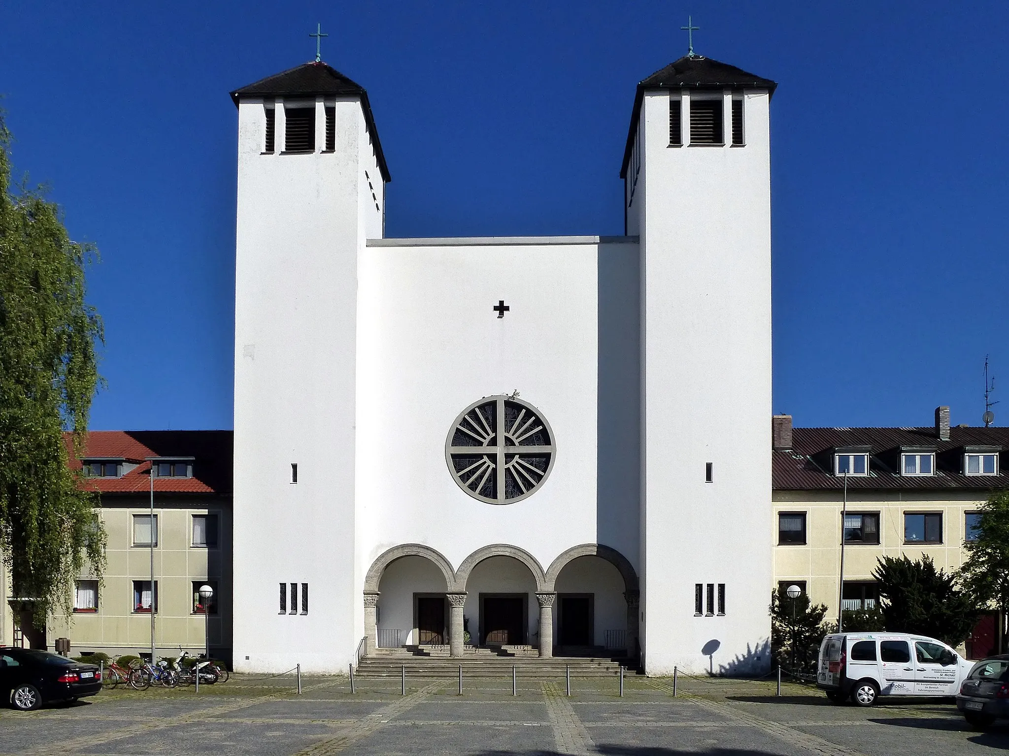 Photo showing: Pfarrkirche St. Michael in Neutraubling