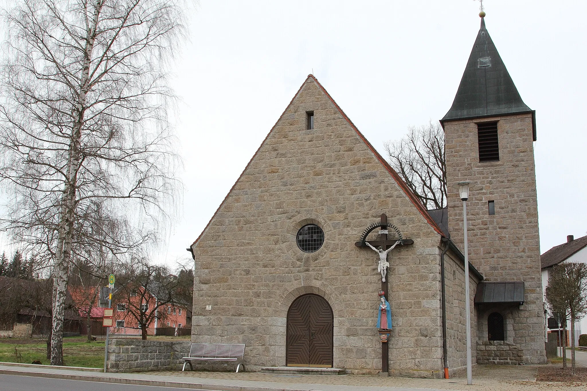 Photo showing: Kaimling, Kirche zur Ehre der Unbefleckten Empfängnis, 1952 geweiht; Stadt Vohenstrauß, Landkreis Neustadt an der Waldnaab, Oberpfalz, Bayern