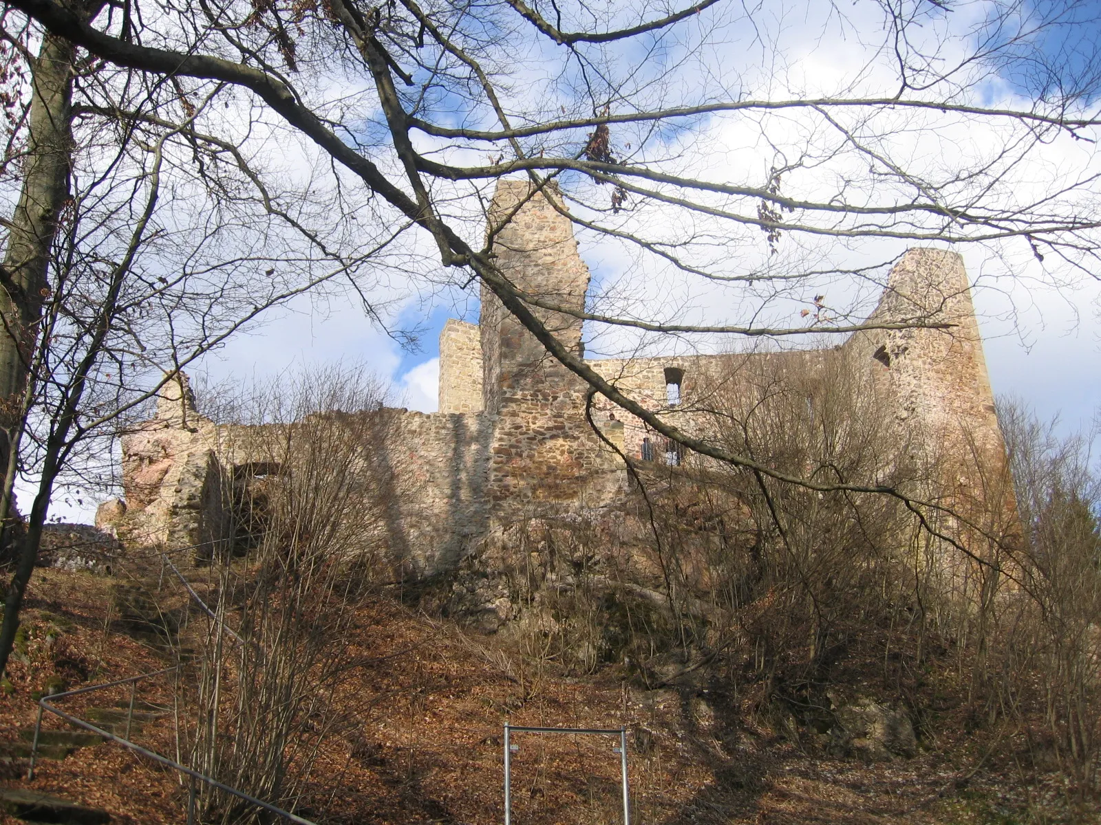 Photo showing: Burgruine Schwärzenberg bei Strahlfeld