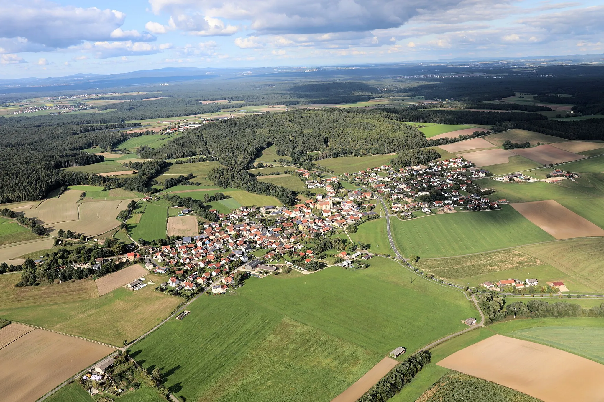 Photo showing: Ehenfeld, Stadt Hirschau, Landkreis Amberg-Sulzbach, Oberpfalz, Bayern