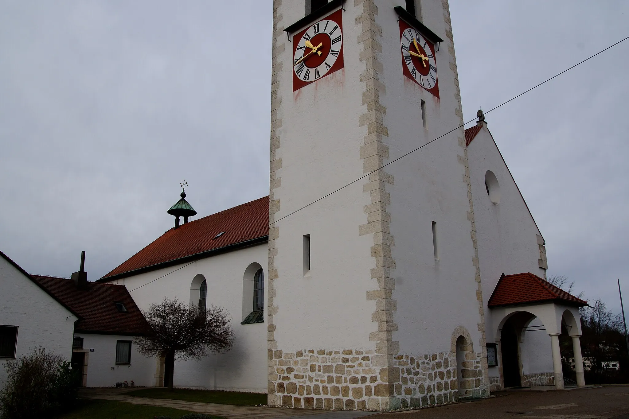 Photo showing: Die katholische Pfarrkirche St. Joseph in Undorf bei Regensburg