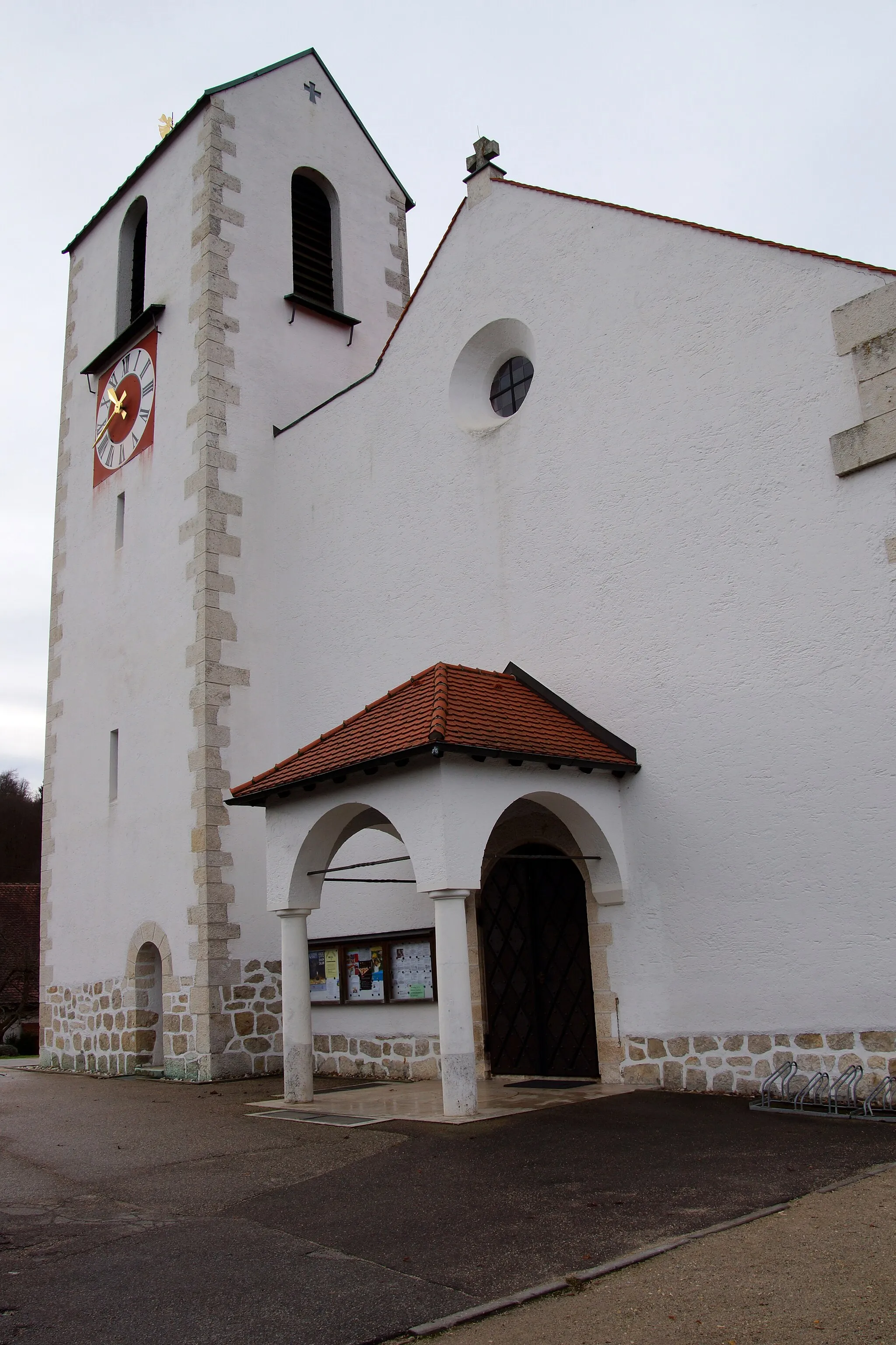 Photo showing: Die katholische Pfarrkirche St. Joseph in Undorf bei Regensburg