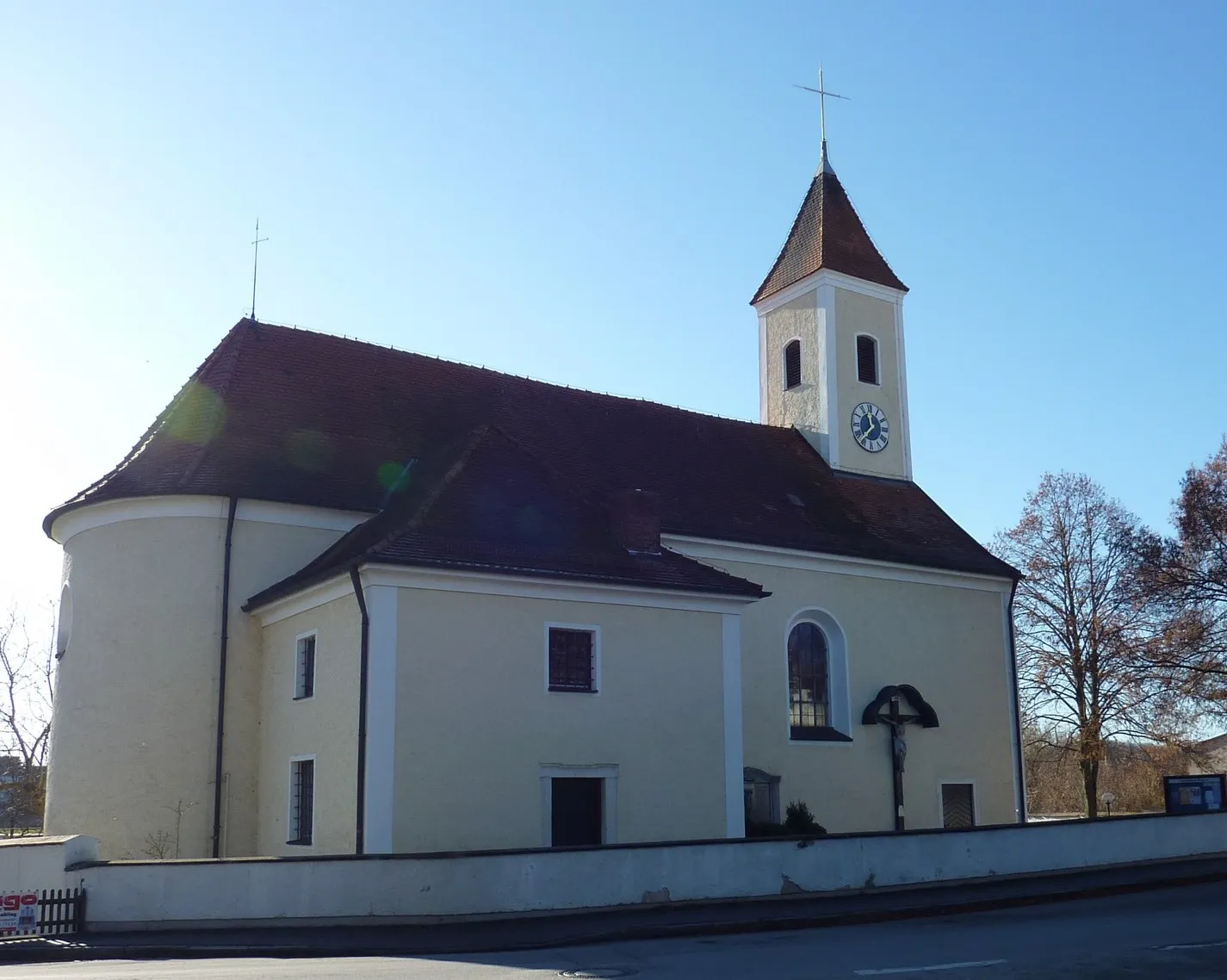 Photo showing: Filialkirche St. Johannes der Täufer in Gebelkofen (Pfarrei Wolkering)