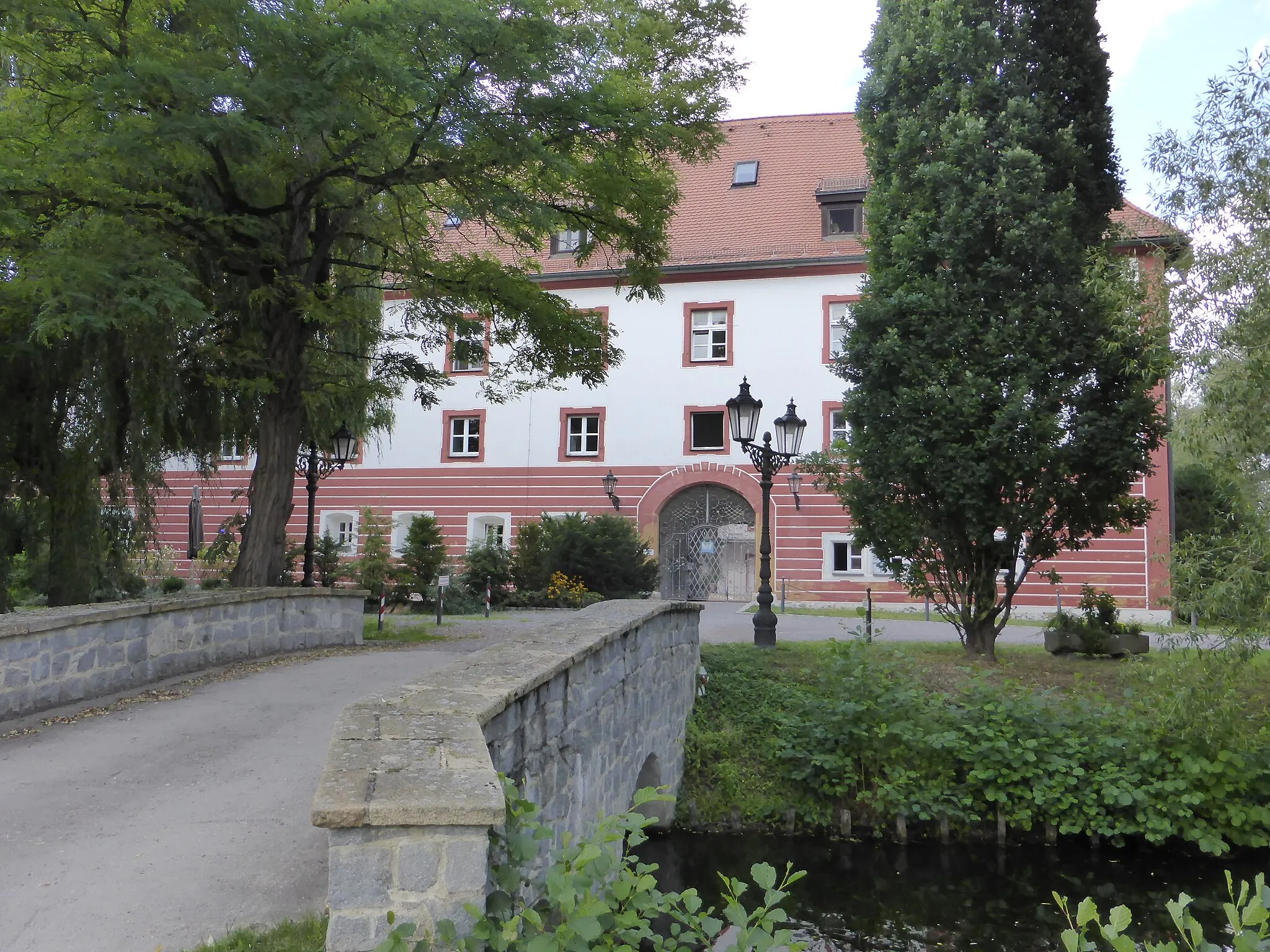 Photo showing: Wasserschloss Gebelkofen