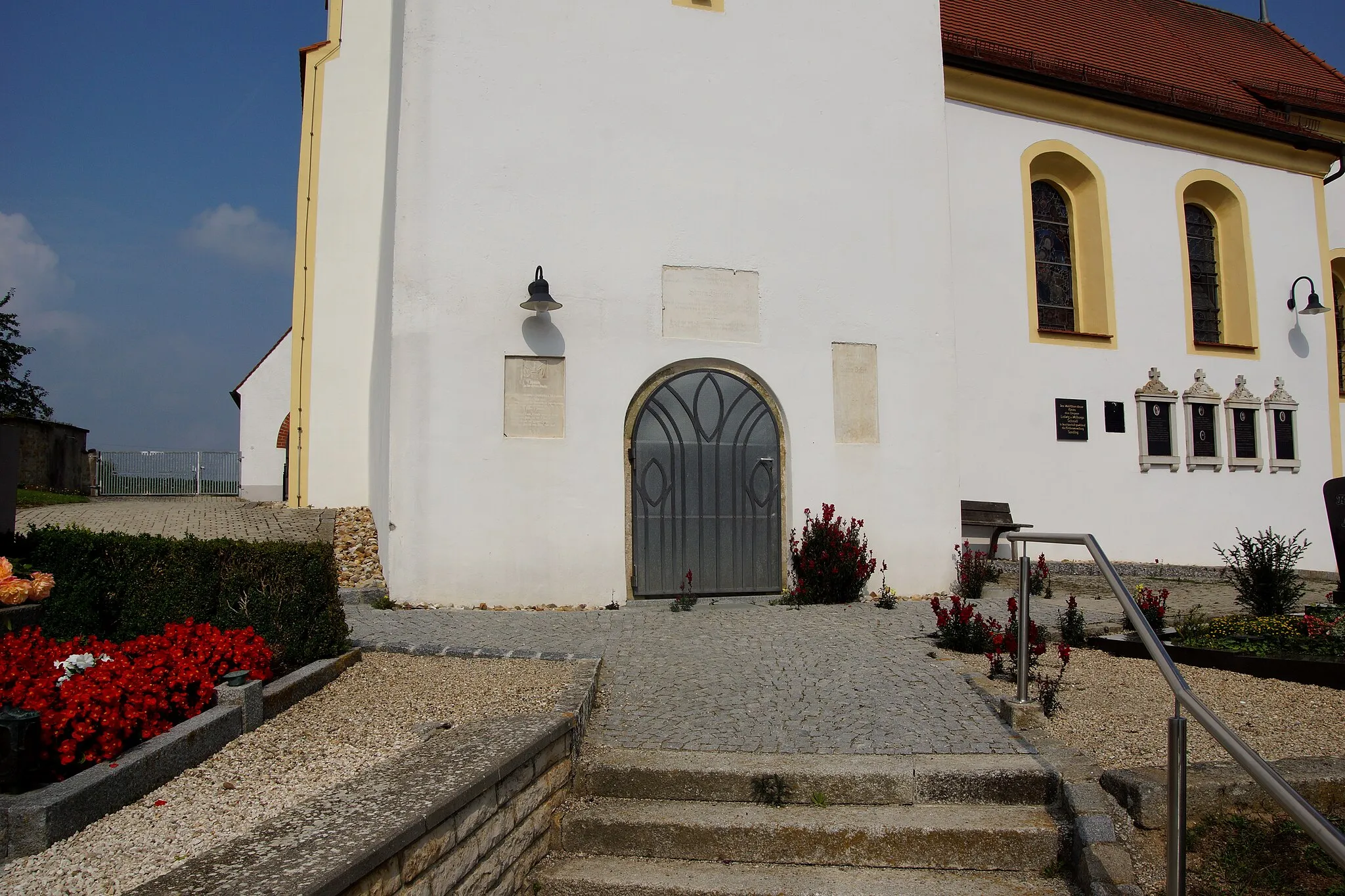 Photo showing: Die katholische Filialkirche in Untersanding bei Regensburg