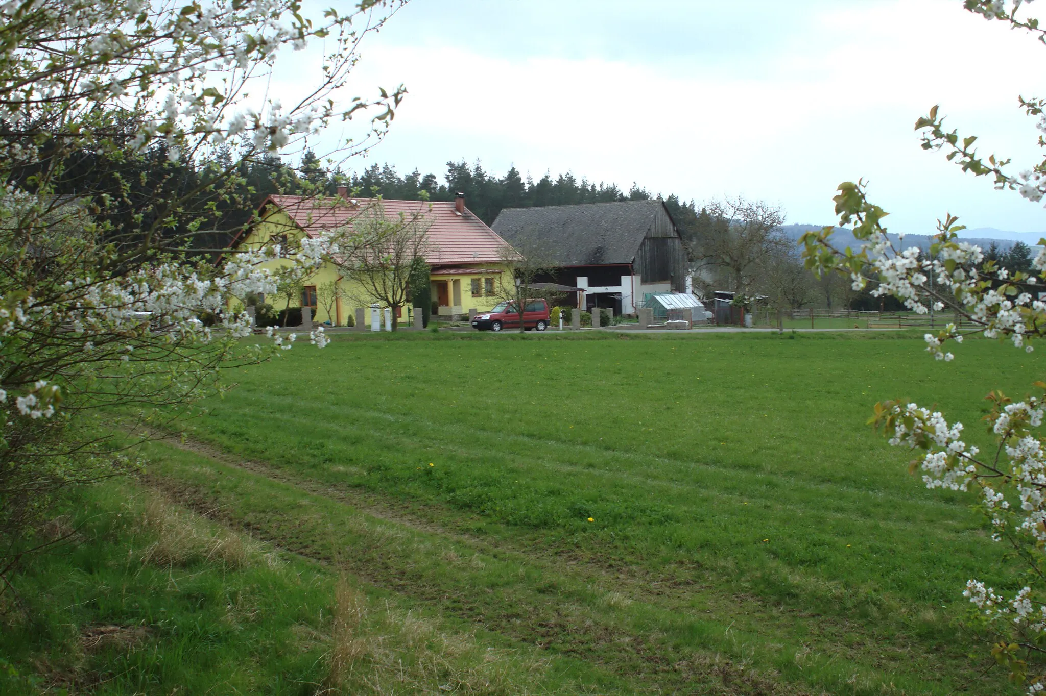 Photo showing: Buildings in the village of Javor, Plzeň Region, CZ